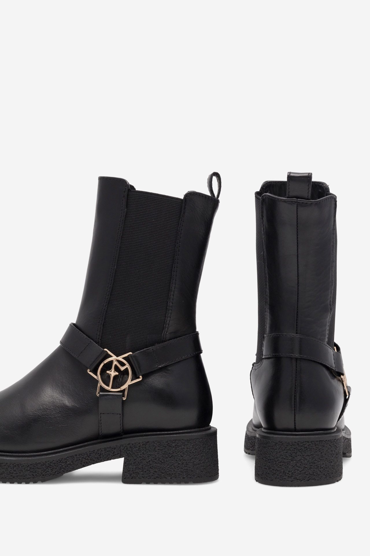 Členková obuv Čierna