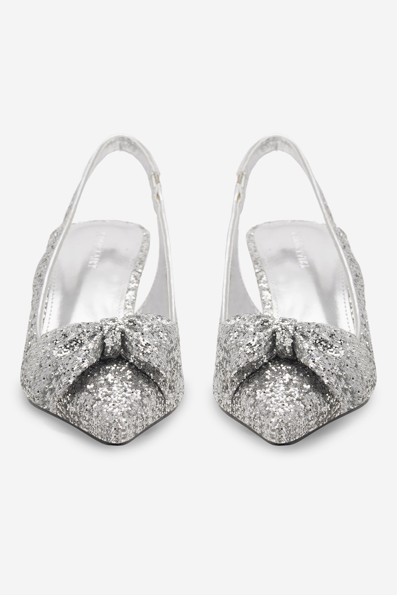 Čevlji z visoko peto Srebrna