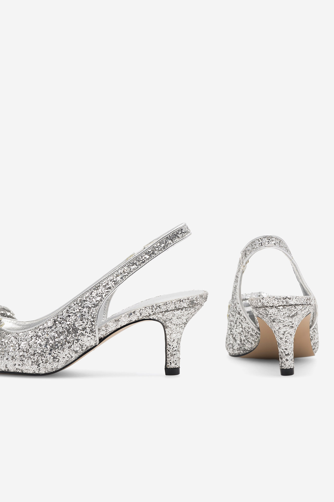 Čevlji z visoko peto Srebrna