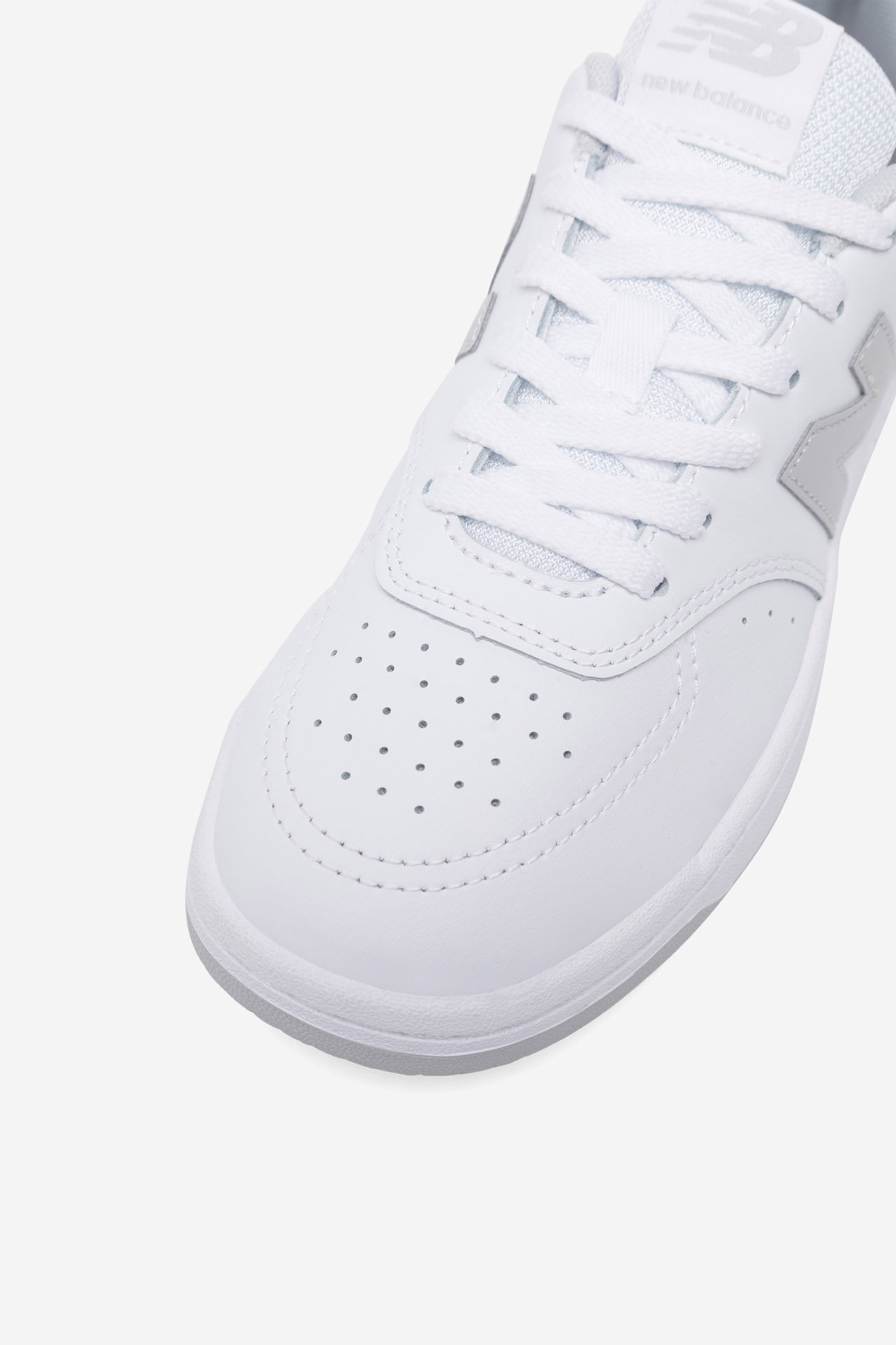 Športna obutev Bela