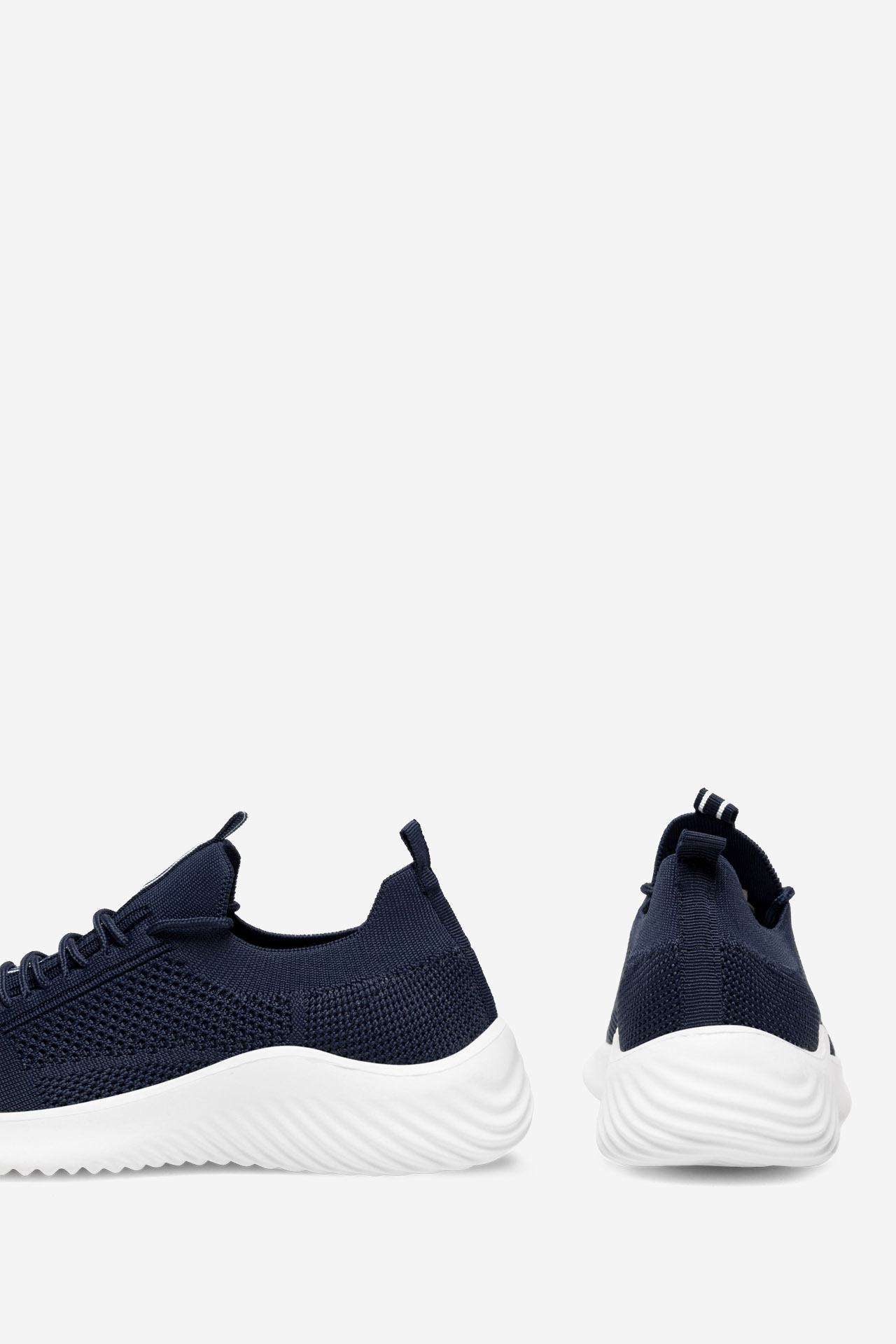 Superge Mornarsko modra