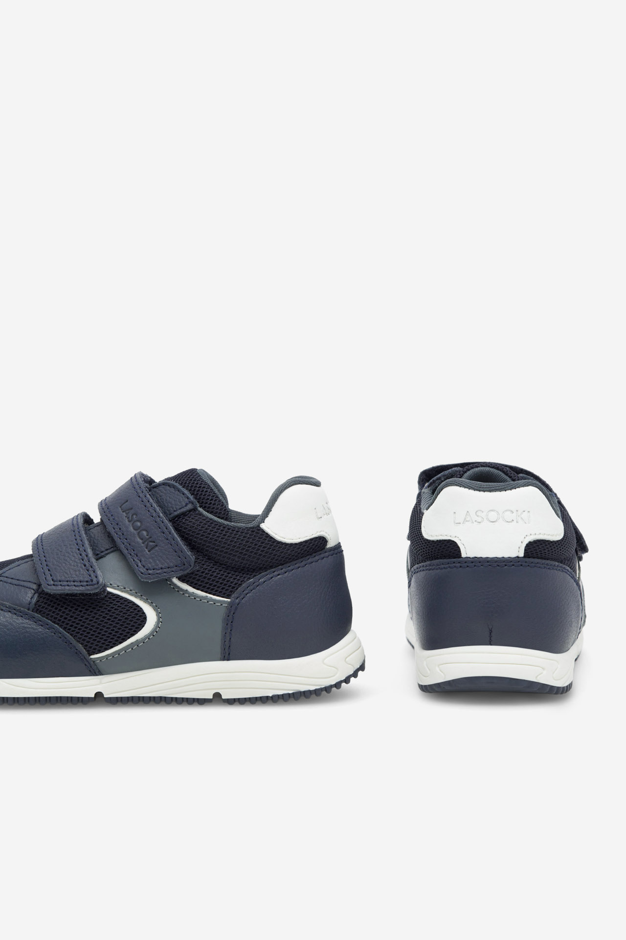 Superge Mornarsko modra