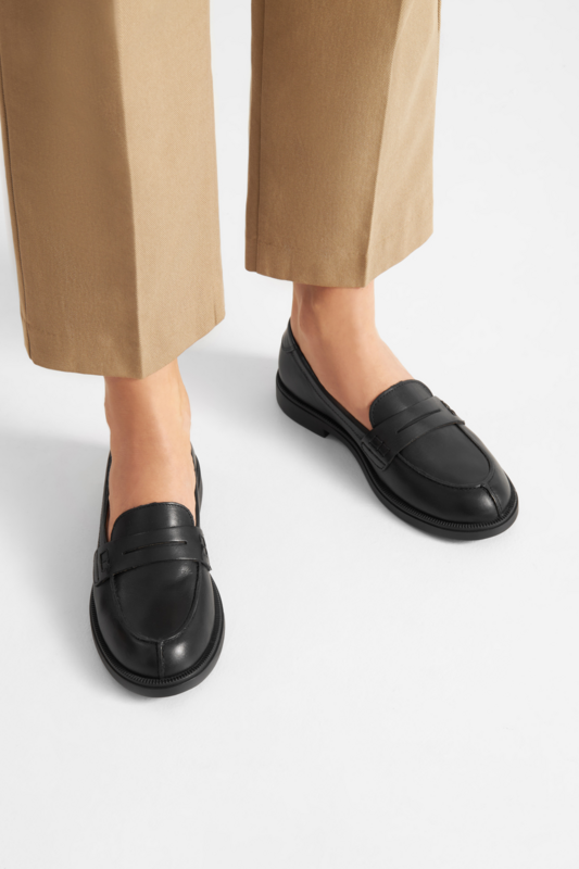 Nizki čevlji Lasocki WI16-POLO-01 Črna