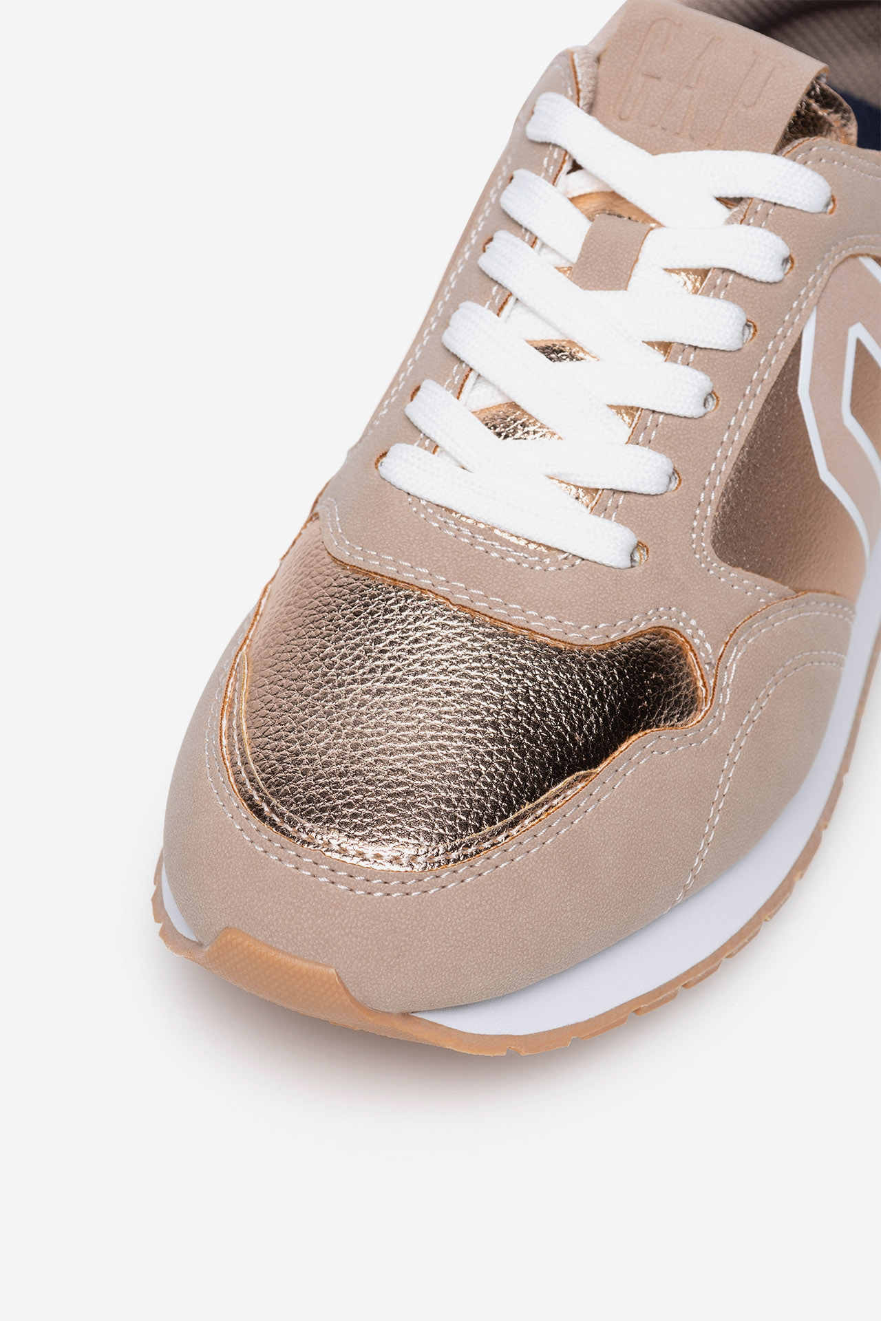 Sportovní obuv ZLATÁ