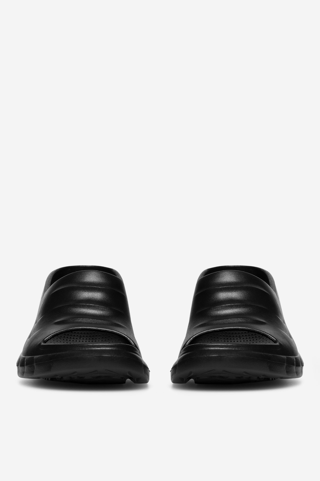 Obuv do vody ČERNÁ