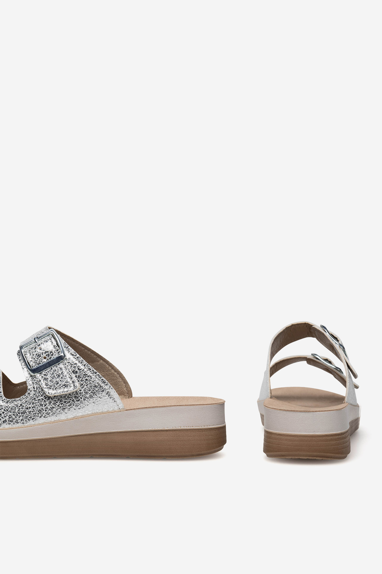 Pantofle STŘÍBRNÁ