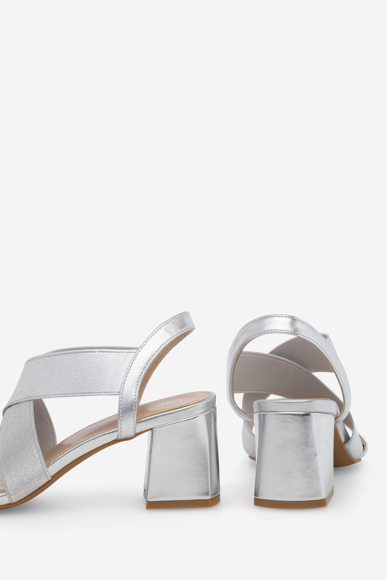 Sandále Strieborná
