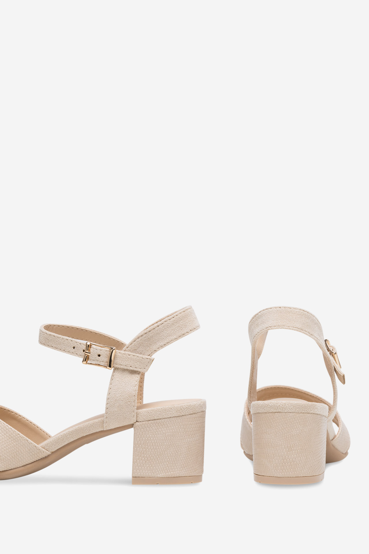 Sandale