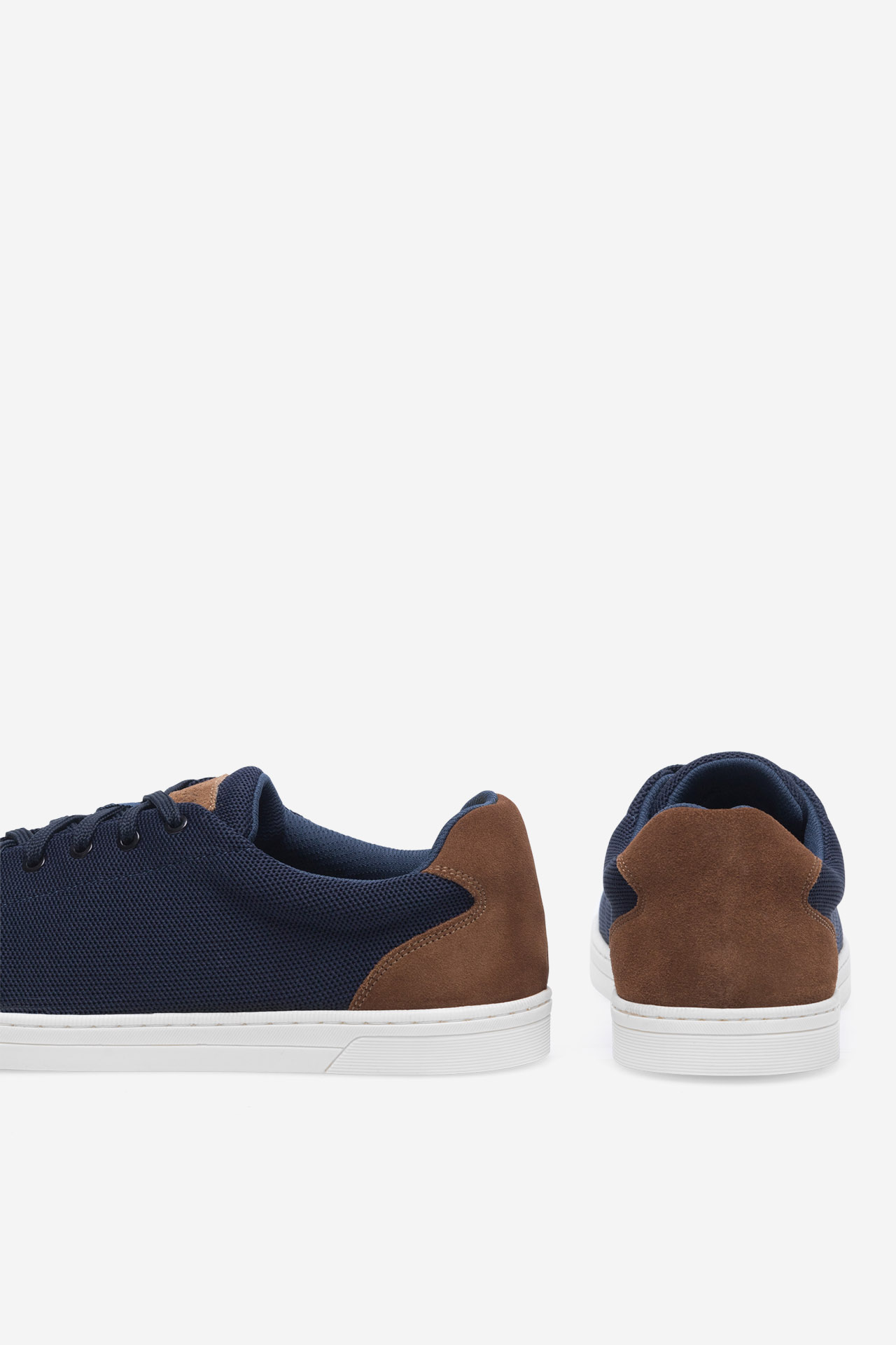 Platnene superge Mornarsko modra