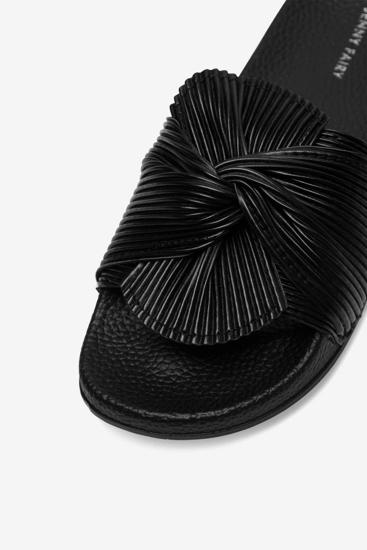 Natikači za bazen Črna