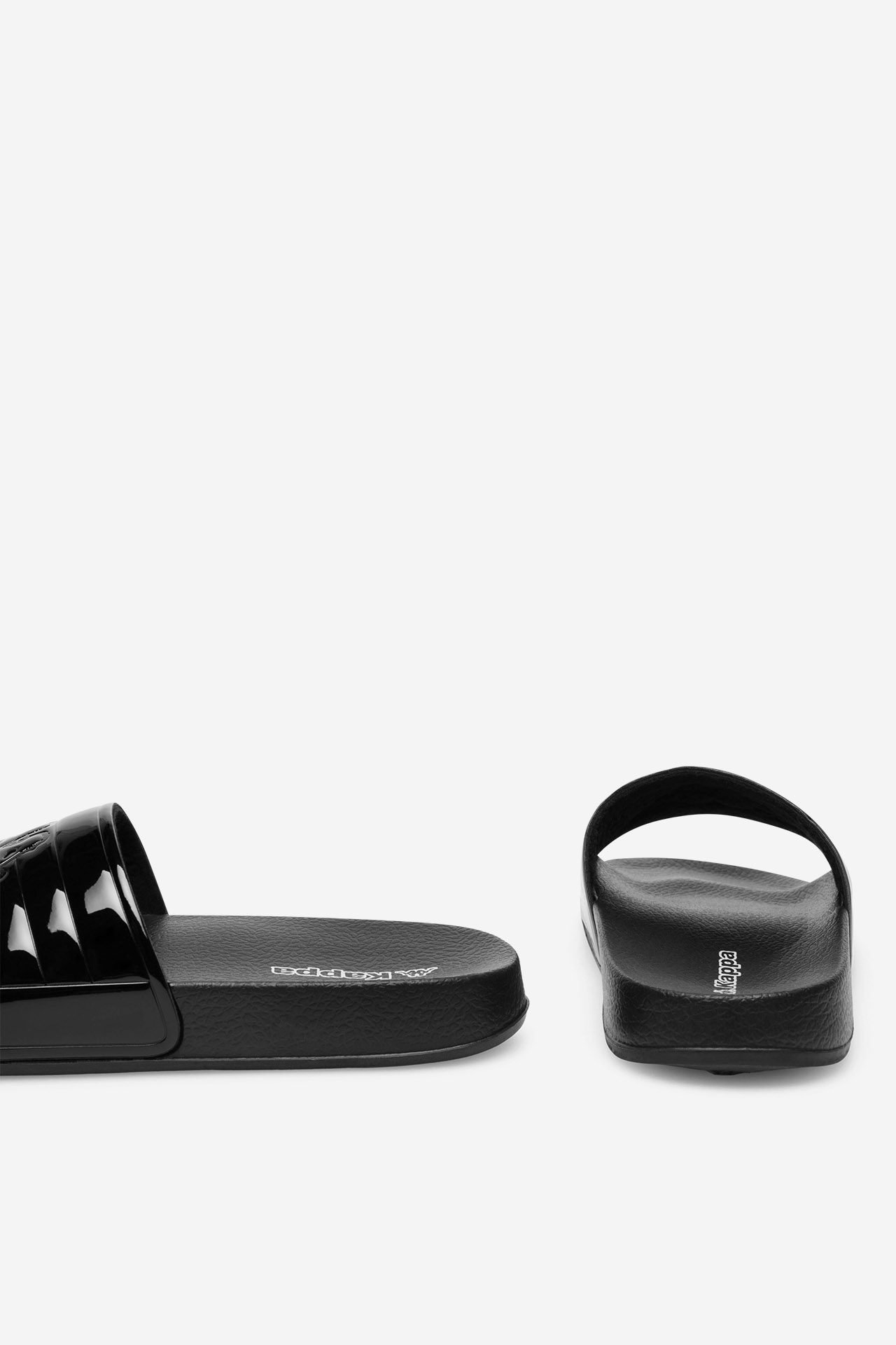 Šľapky k vode Čierna