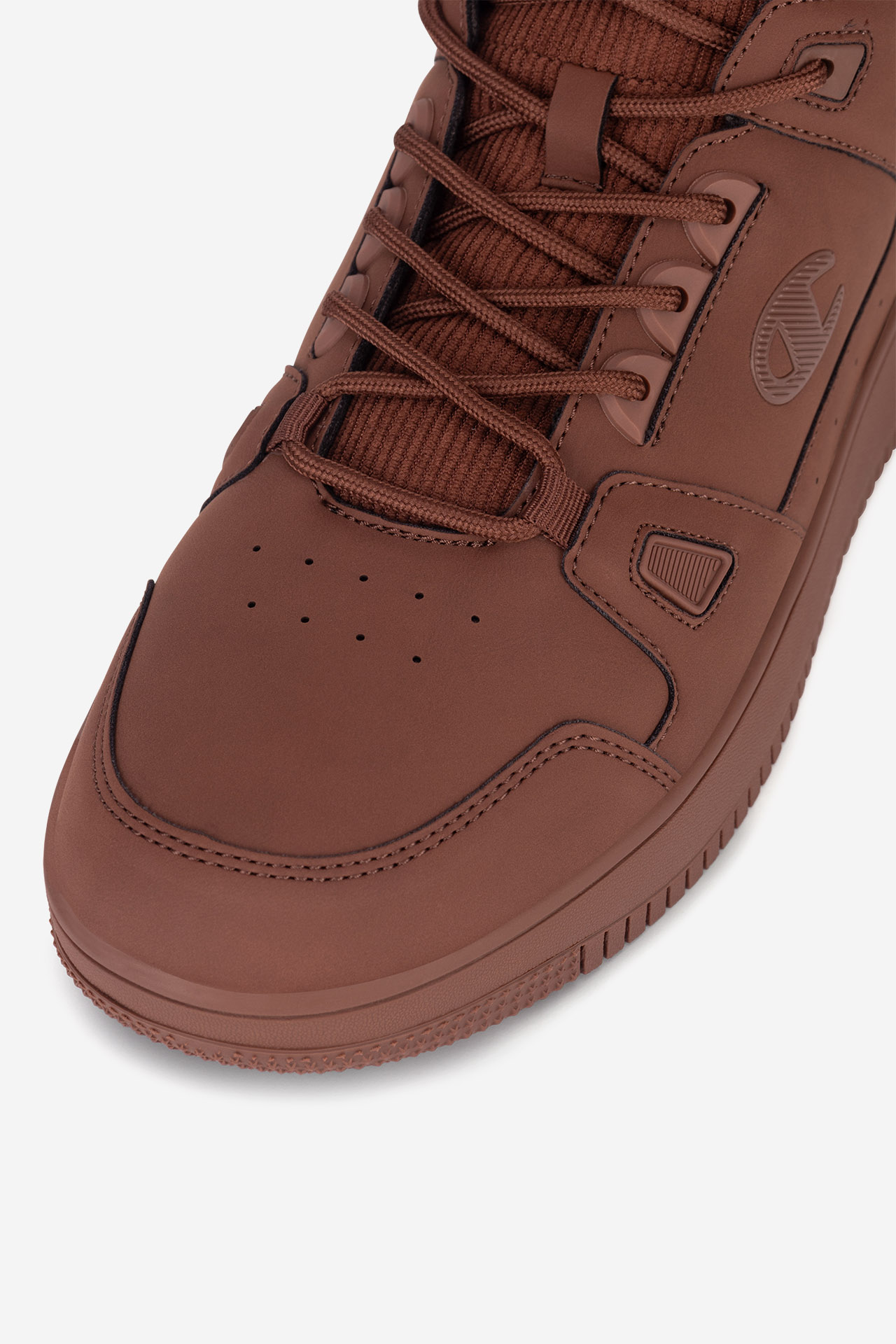 Sportovní obuv HNĚDÁ