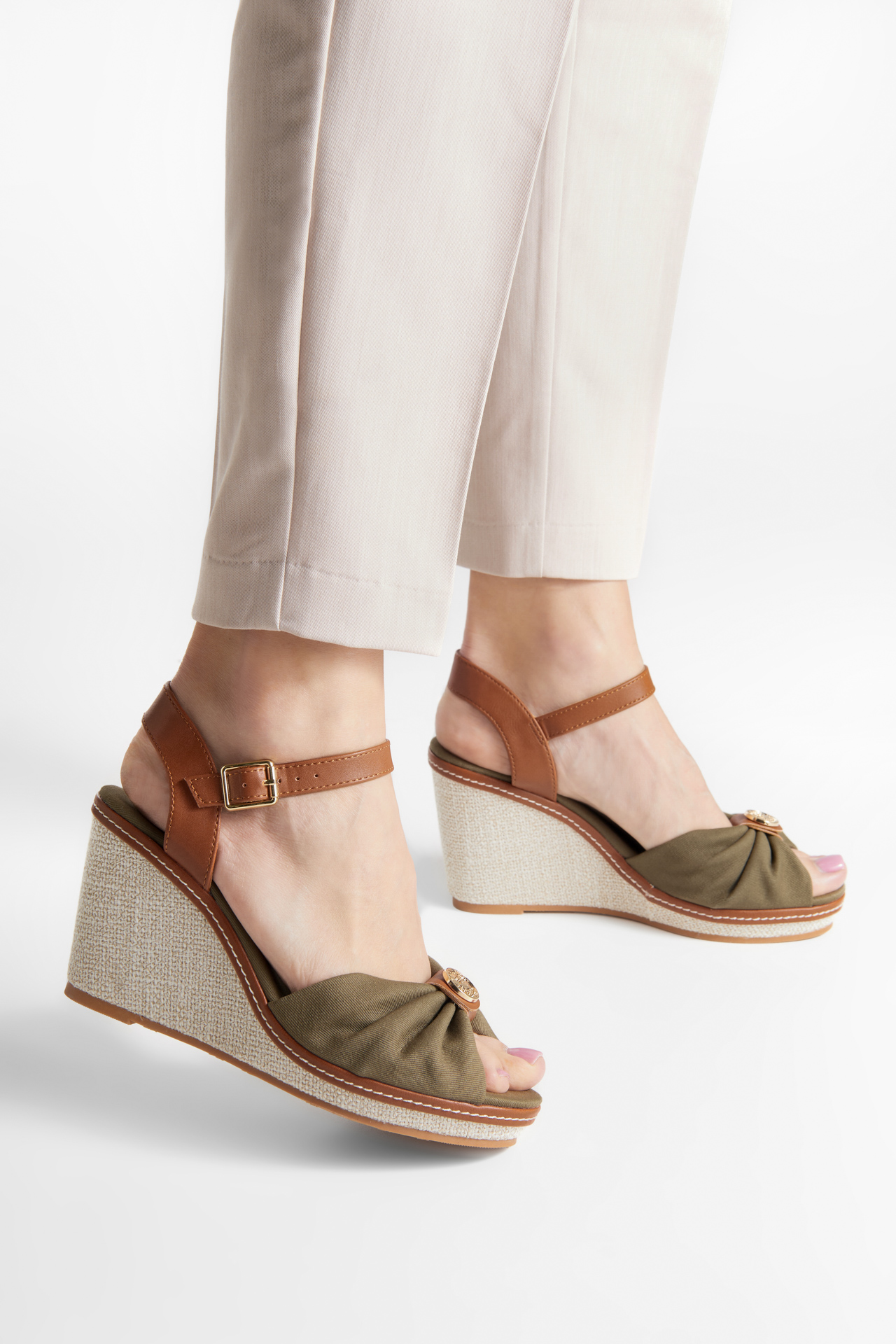 Sandali Khaki