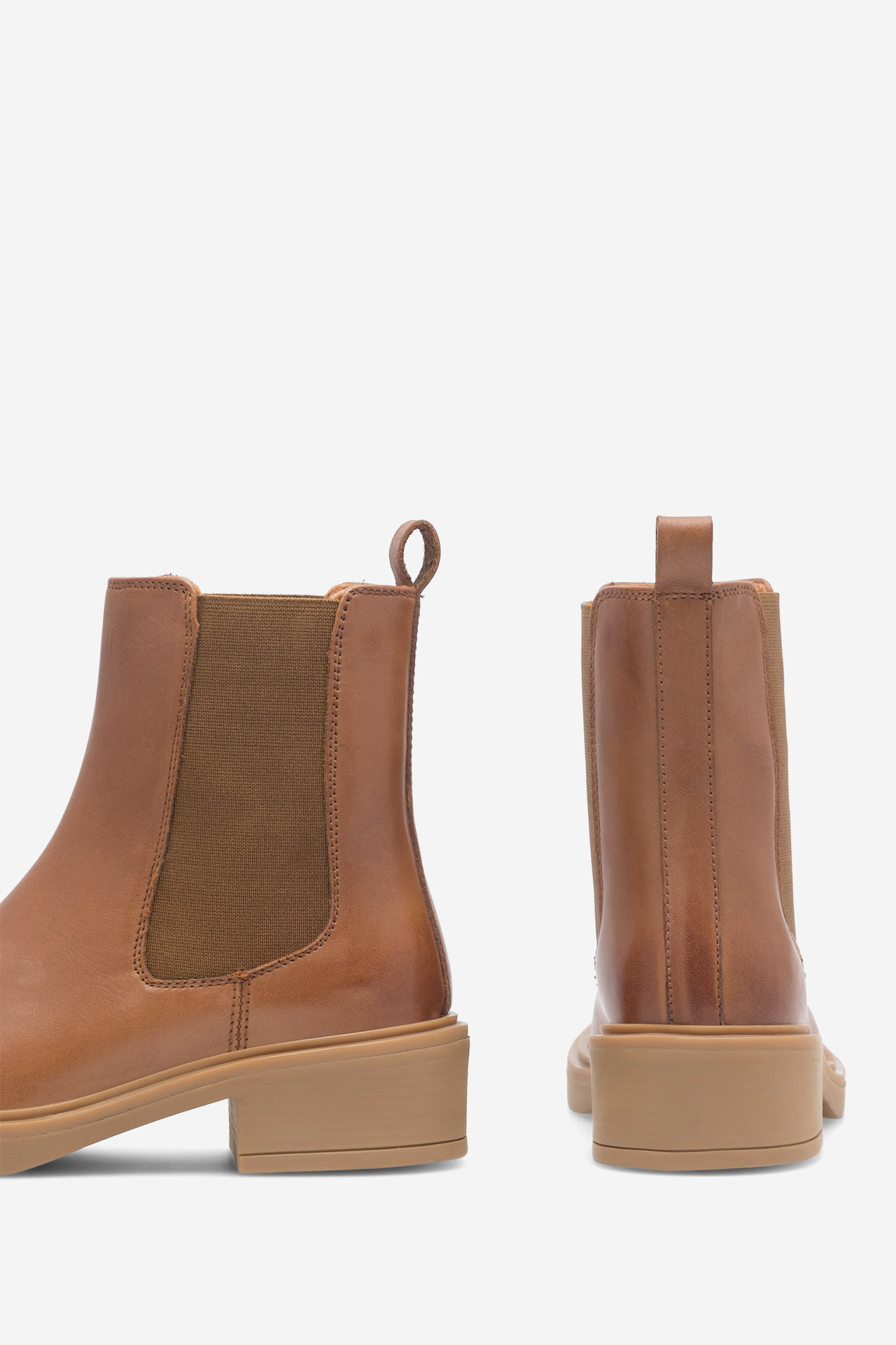 Gležnjarji chelsea Buff