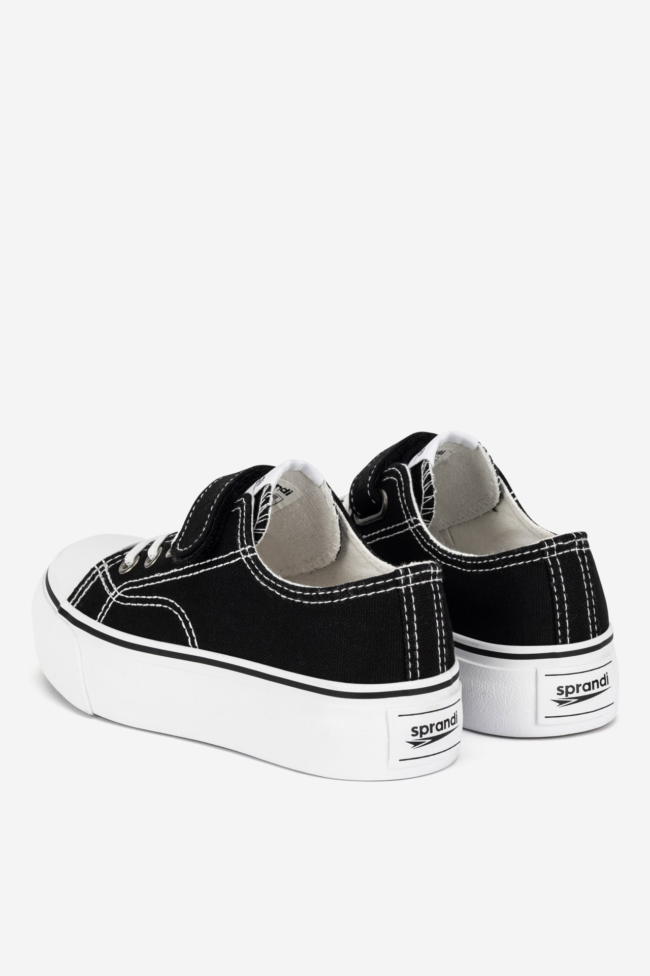 Platnene superge Bela