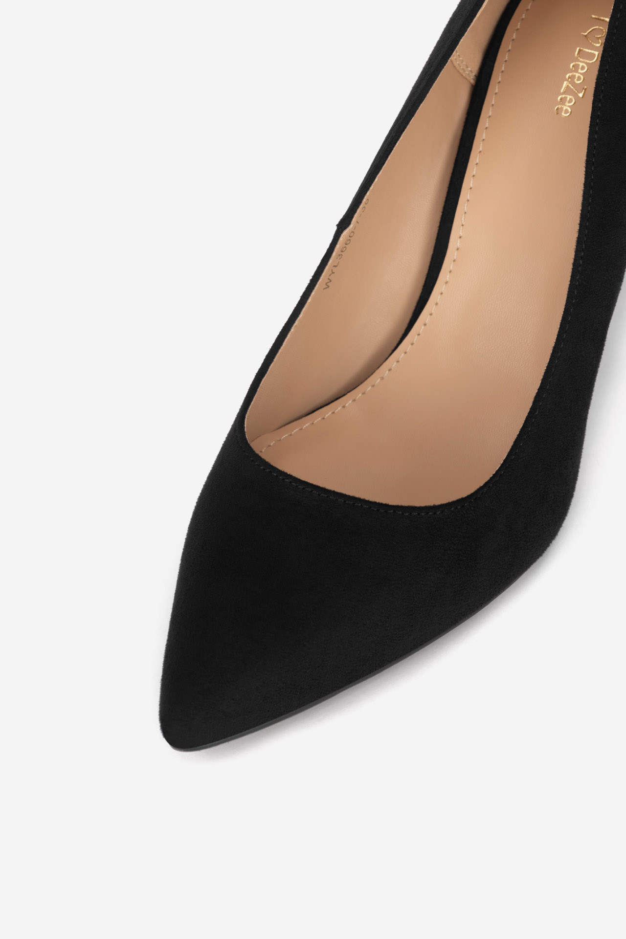 Čevlji z visoko peto Črna