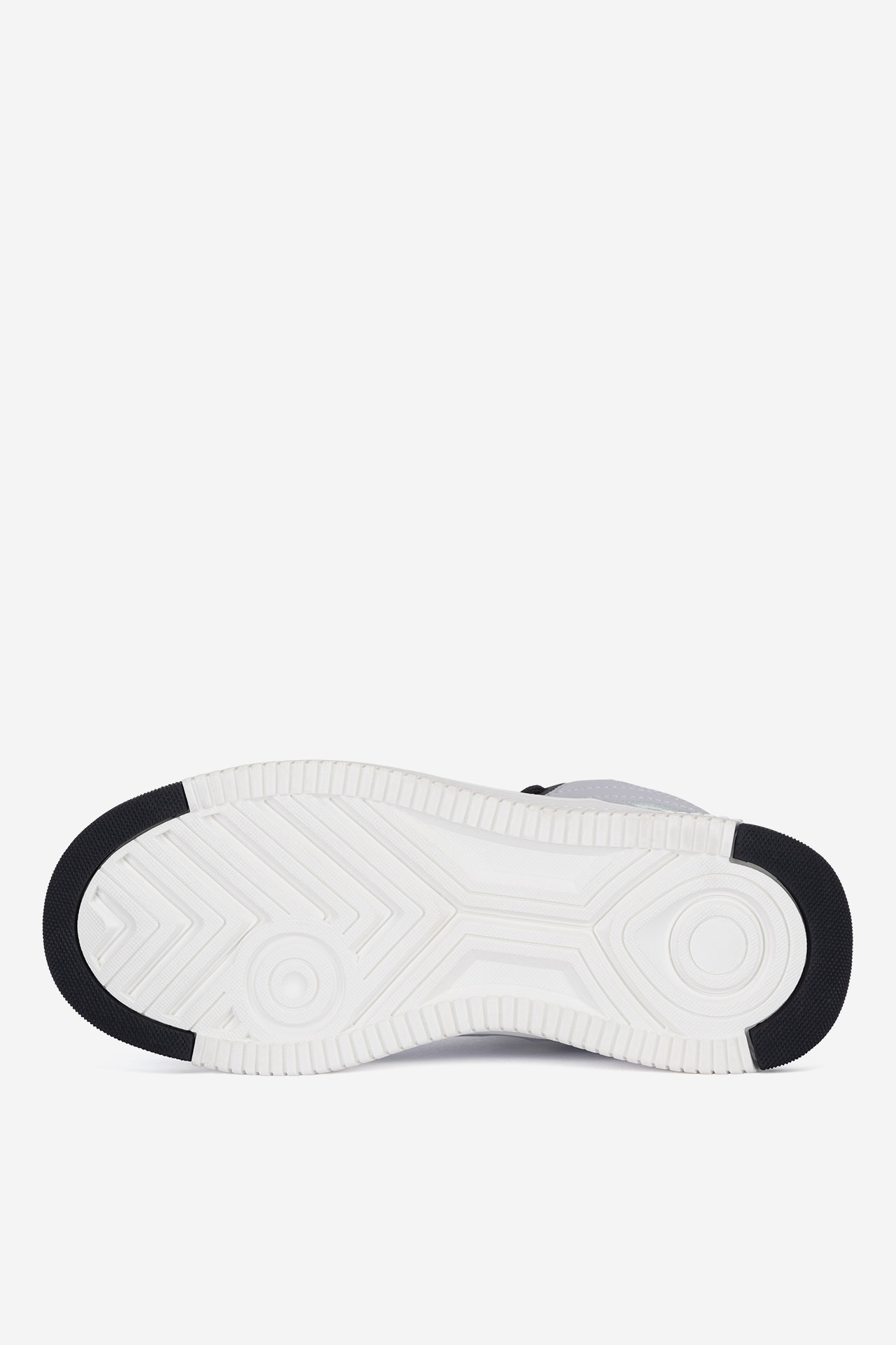 Šněrovací vyšší obuv ŠEDÁ