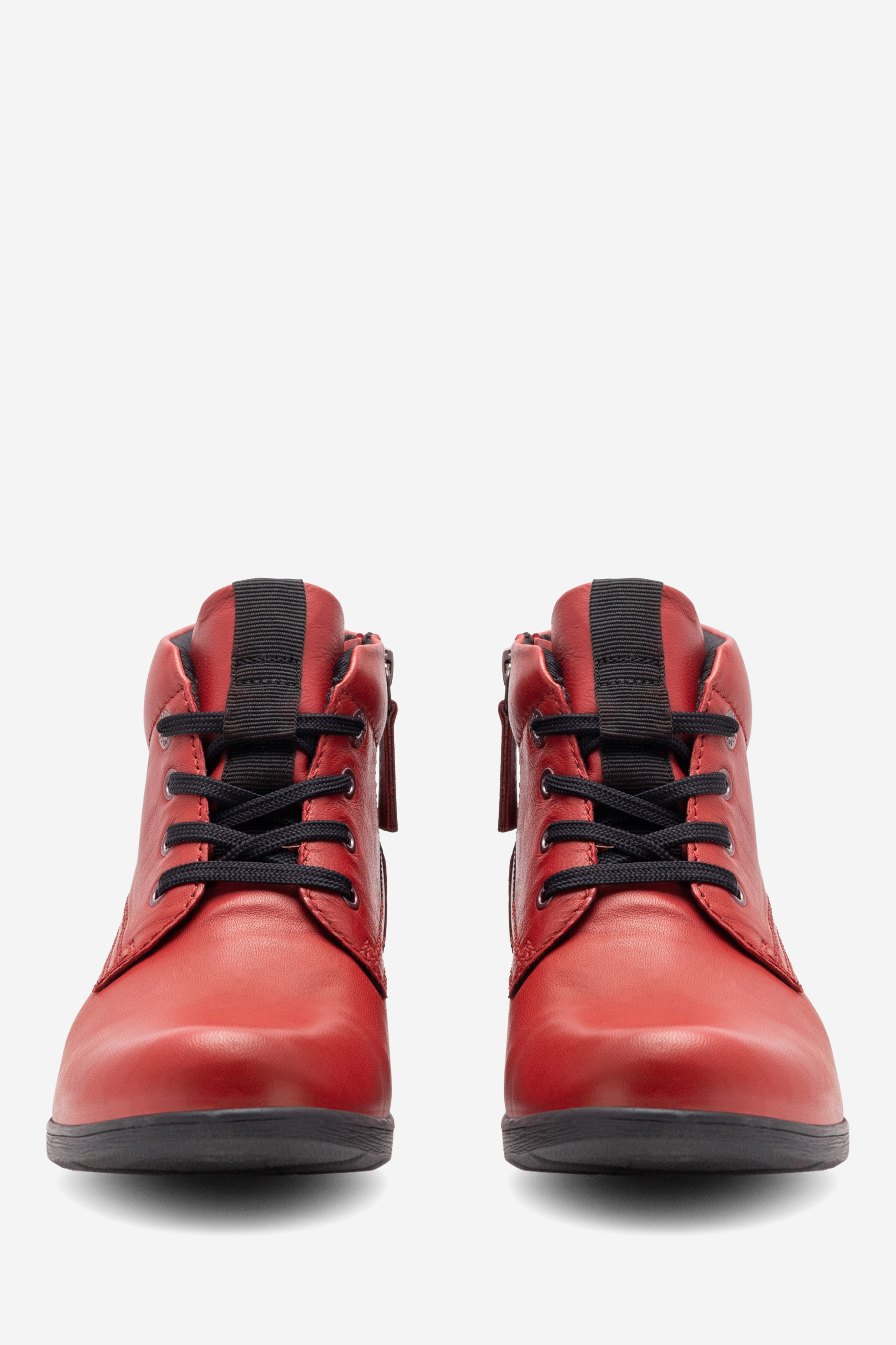 Šněrovací vyšší obuv ČERVENÁ