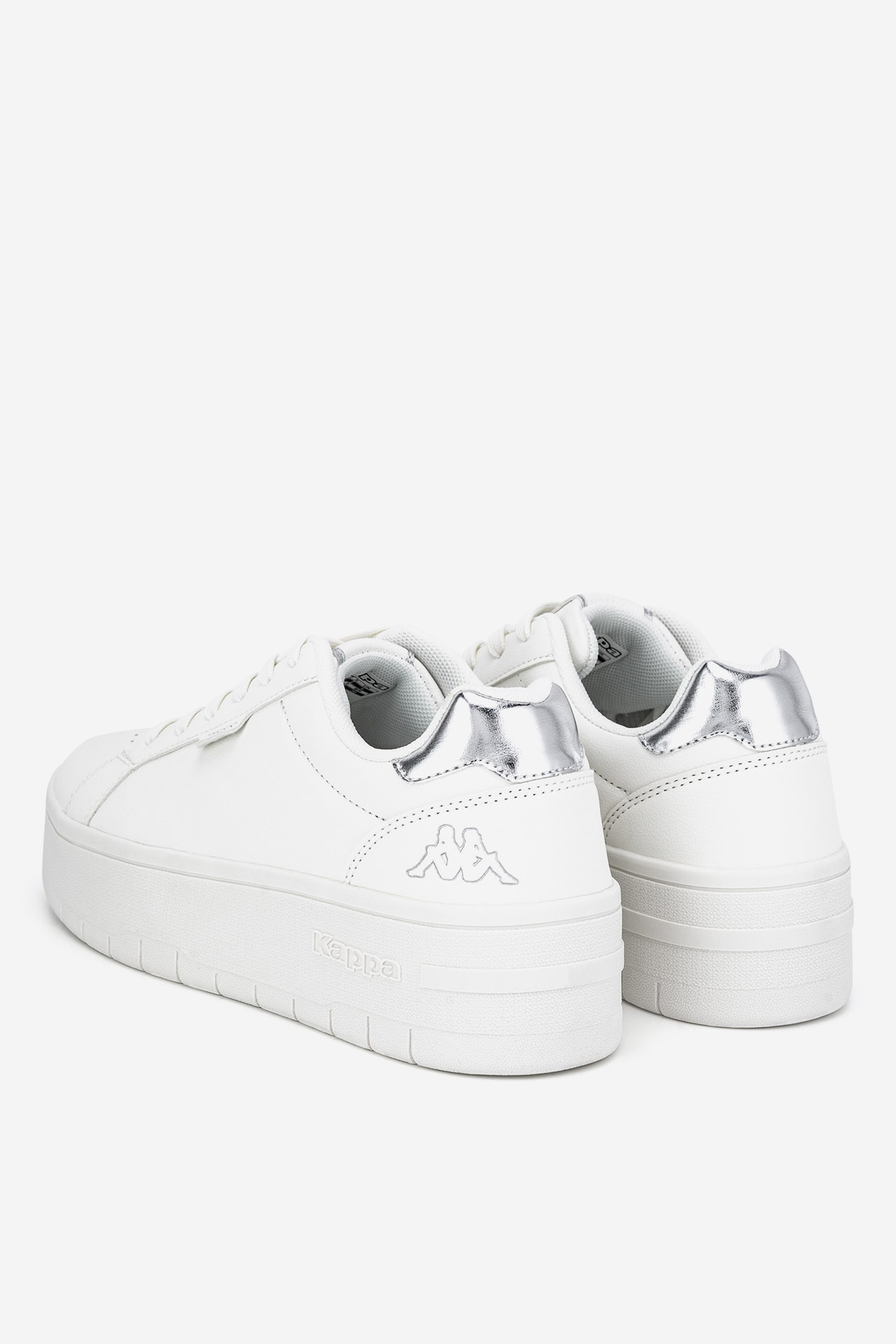 Sneakersy na platformie