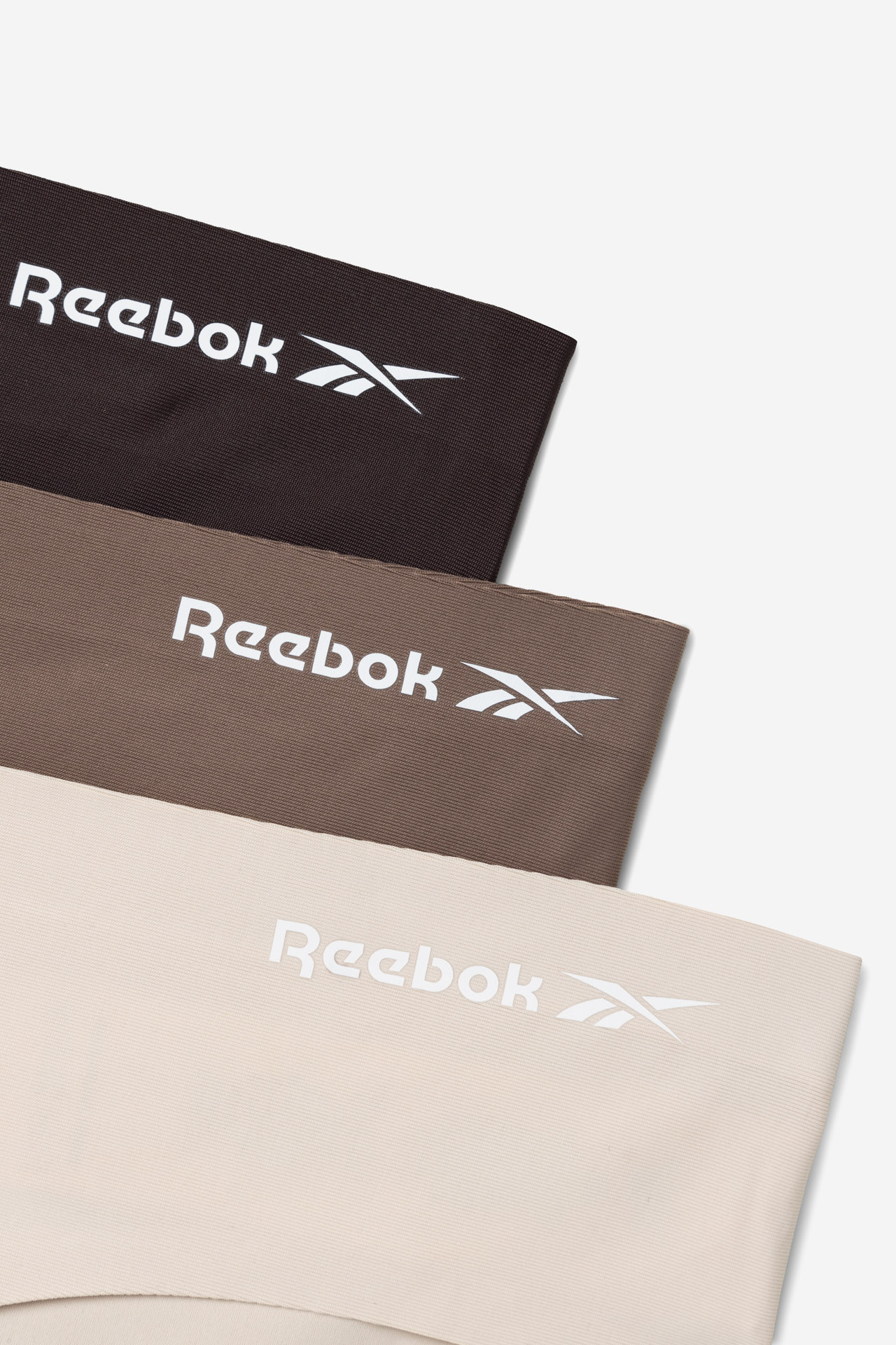 Komplet 3 par spodnjic Pisano