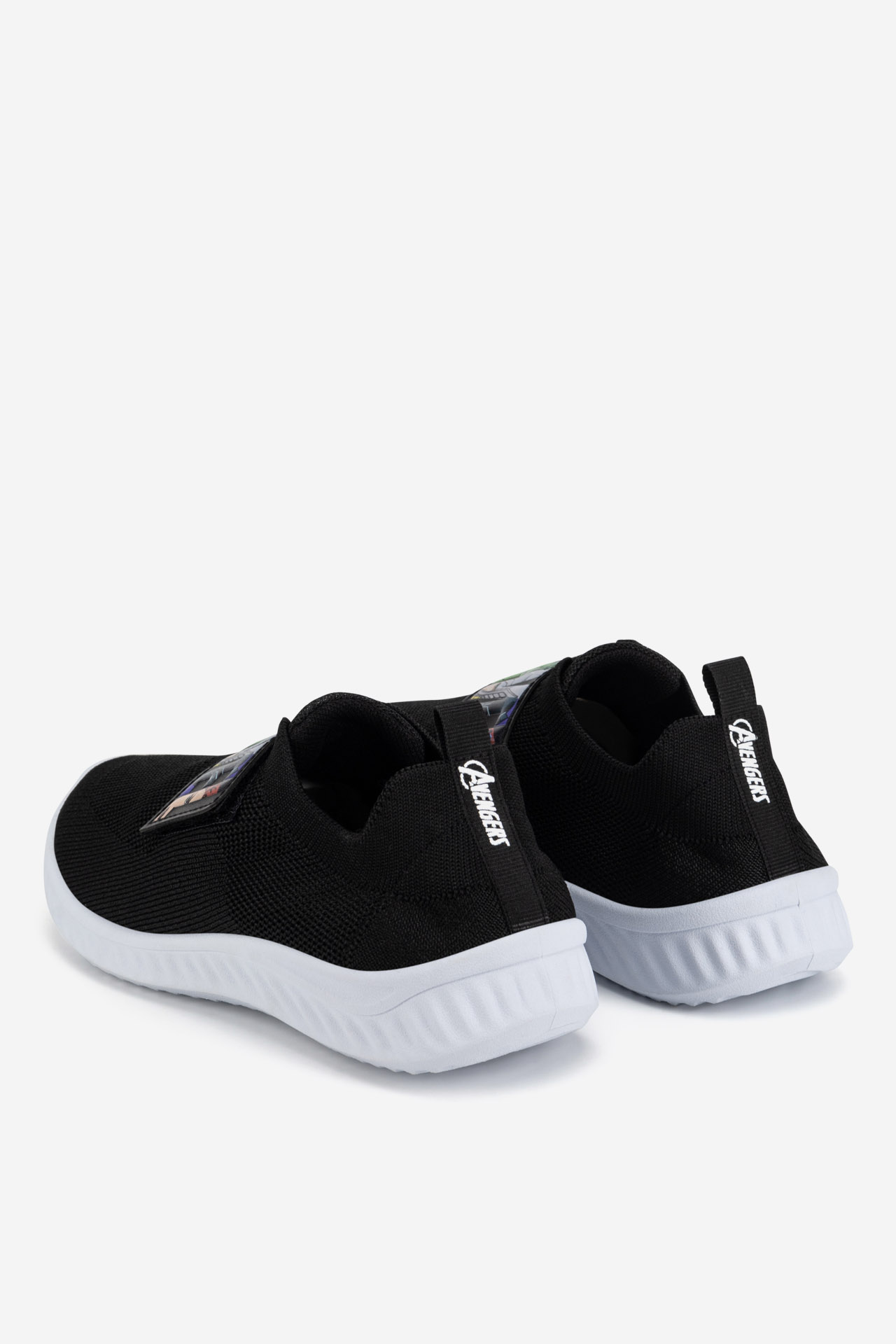 Platnene superge Črna