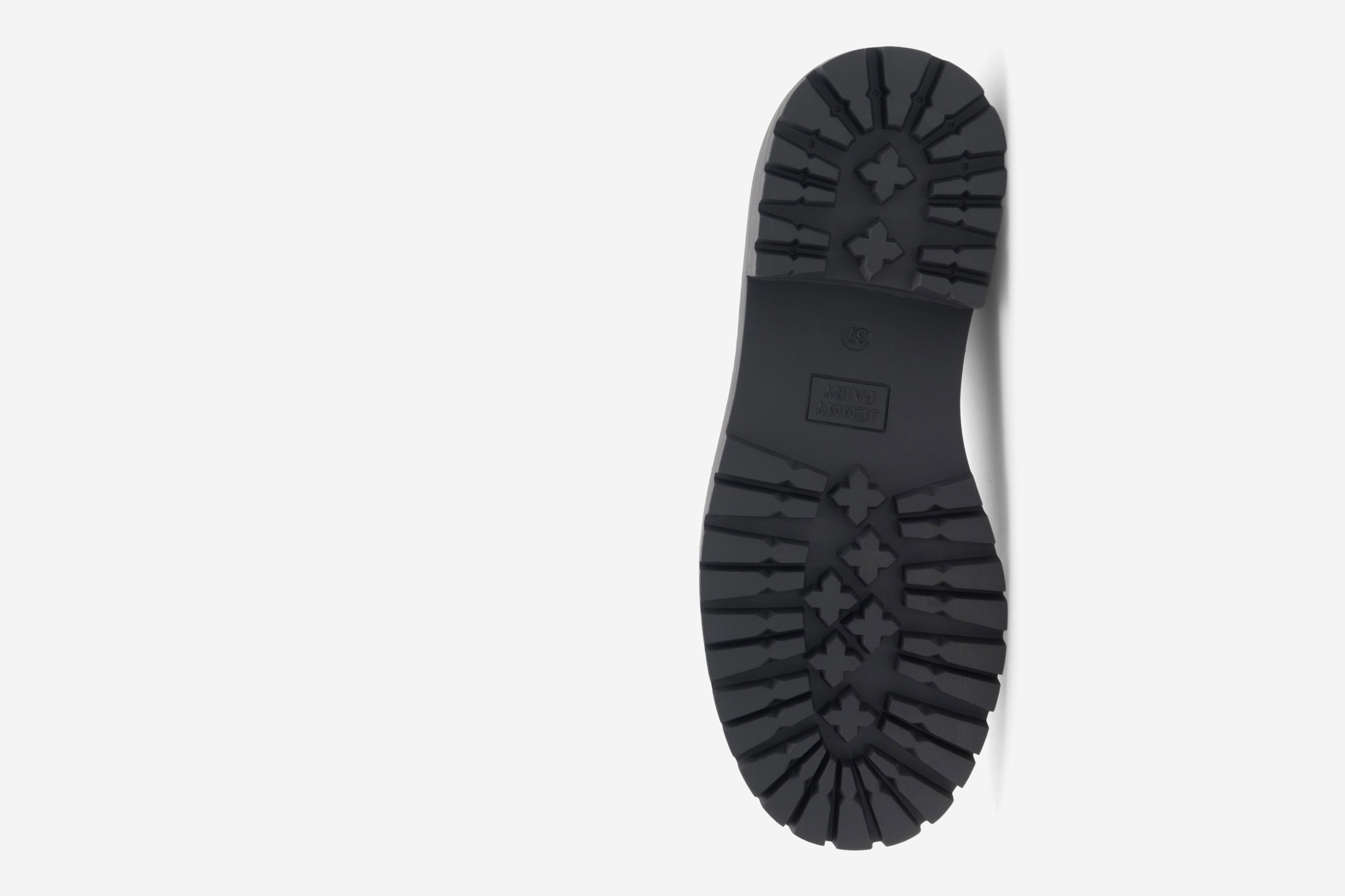 Šněrovací vyšší obuv ČERNÁ