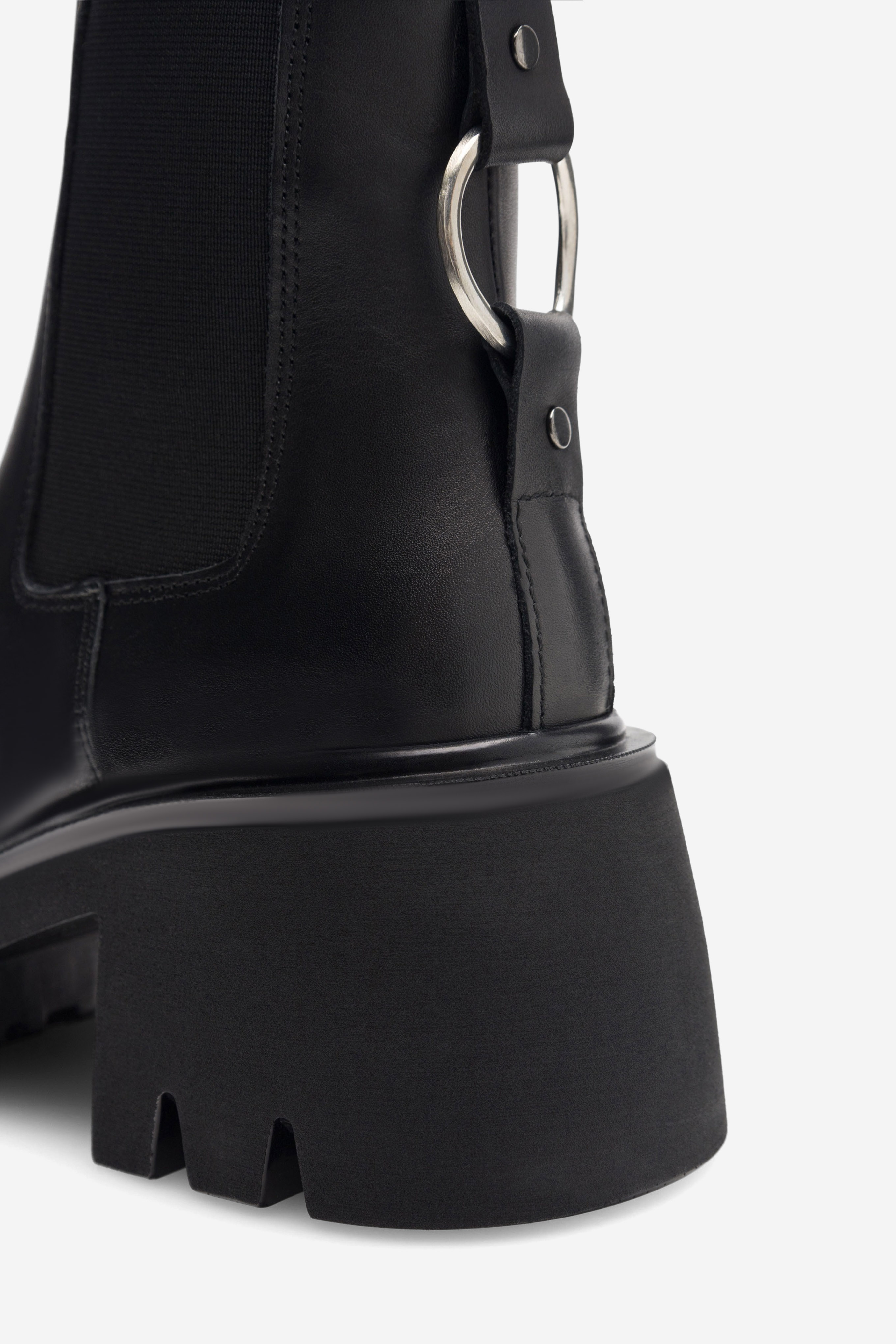 Kotníková obuv ČERNÁ