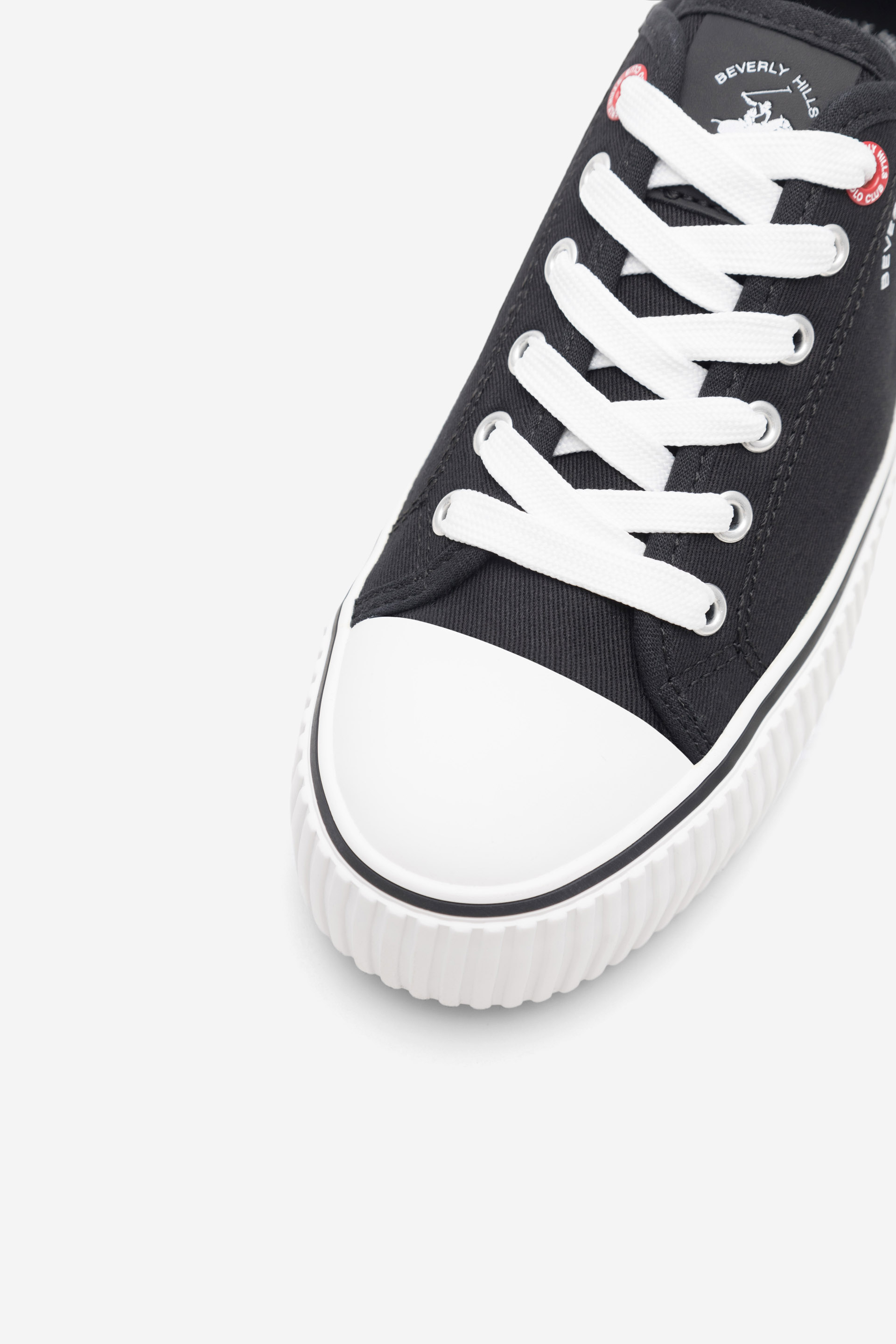 Platnene superge Črna