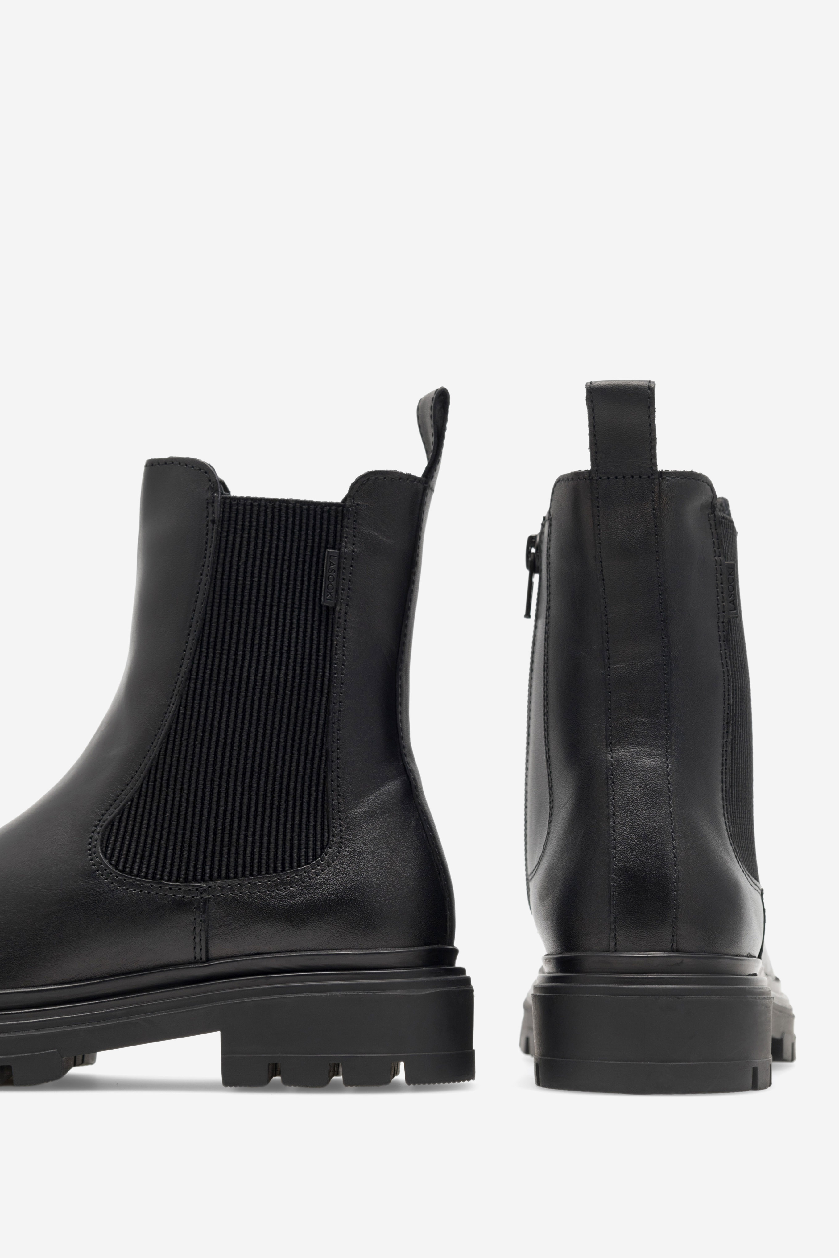 Kotníková obuv ČERNÁ