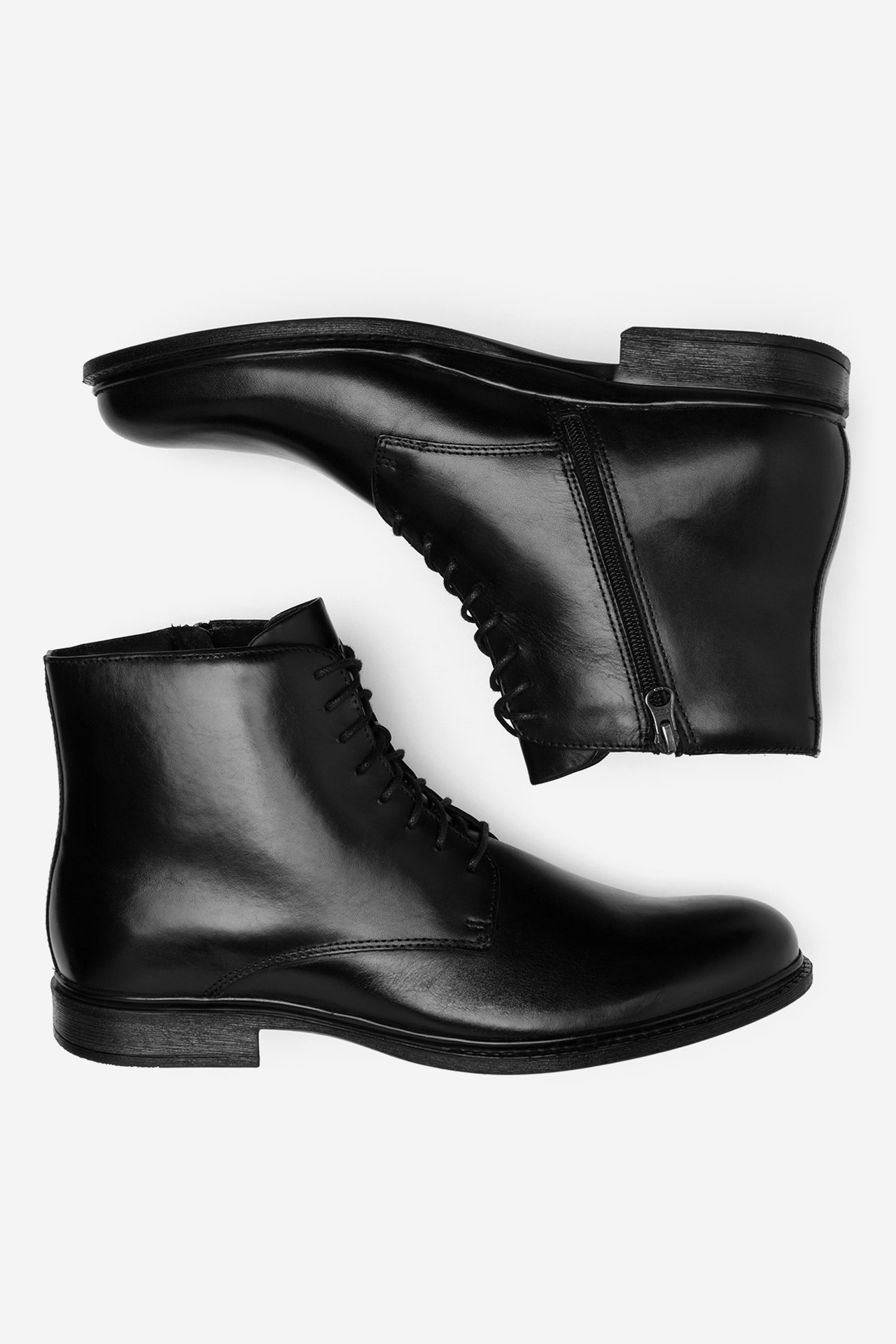 Šněrovací vyšší obuv ČERNÁ