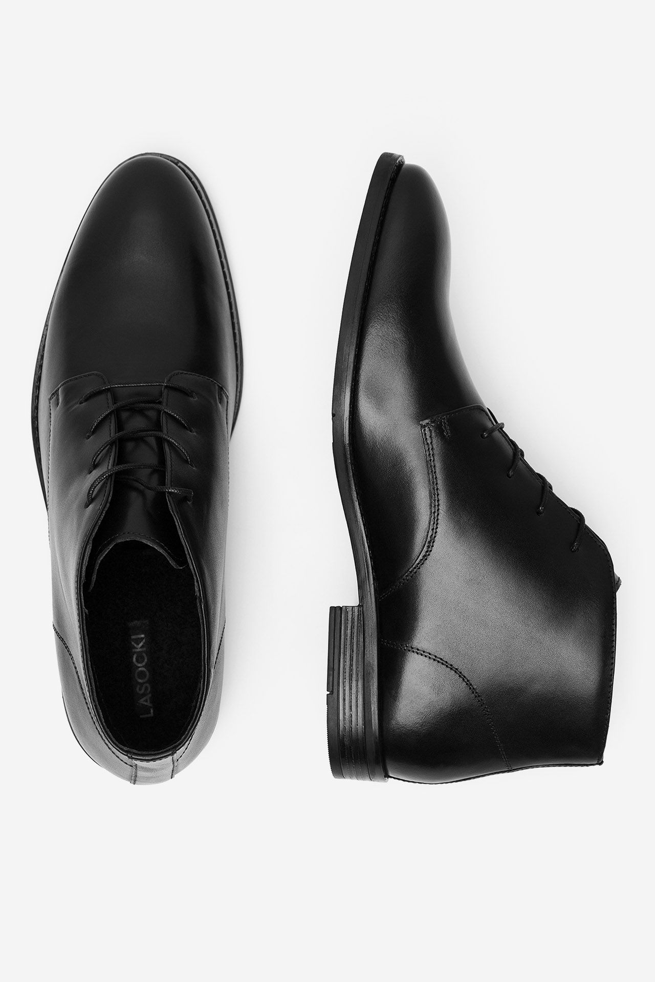 Šněrovací vyšší obuv ČERNÁ