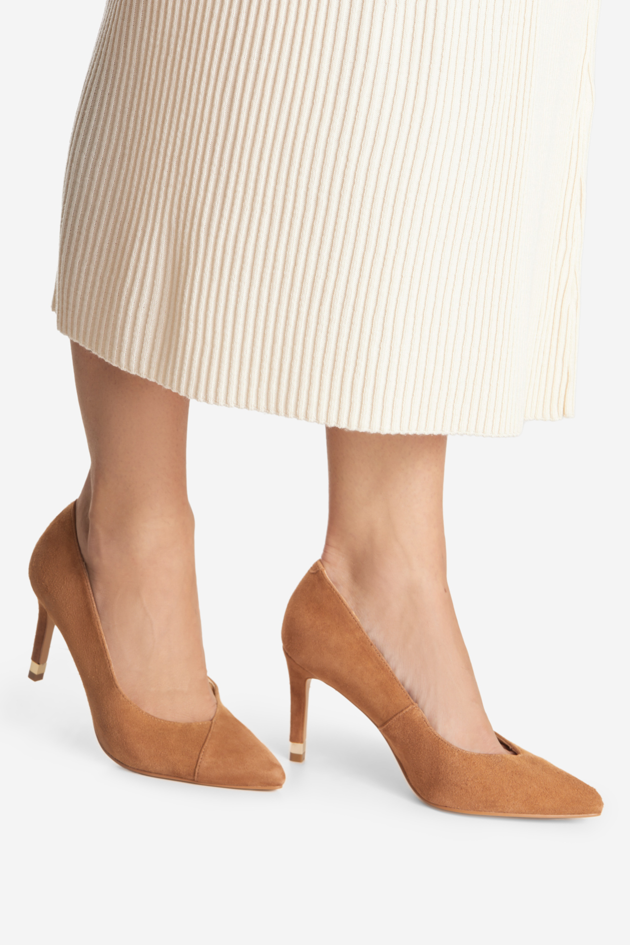 Čevlji z visoko peto Buff