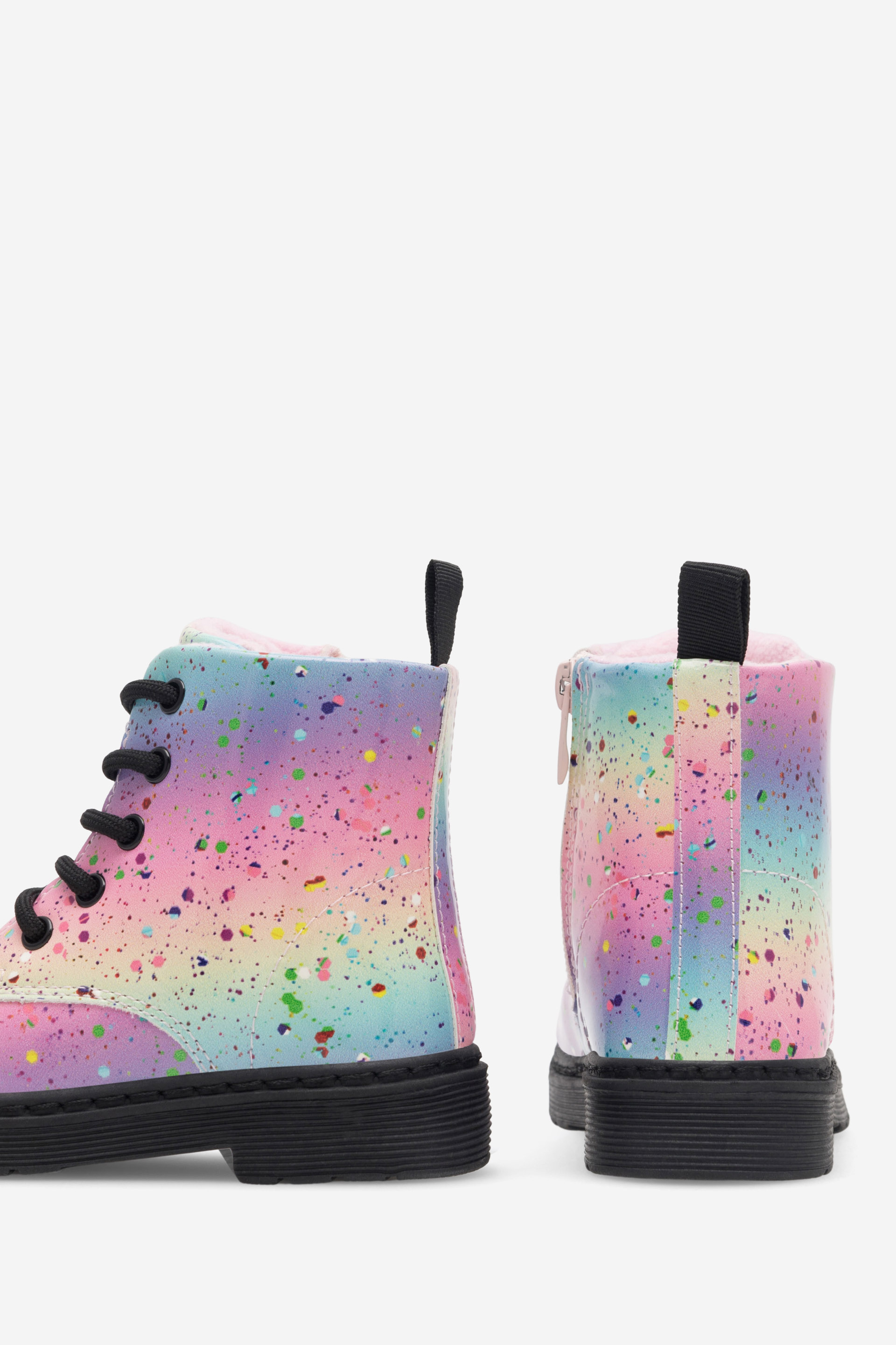 Gležnjarji z vezalkami Pisano