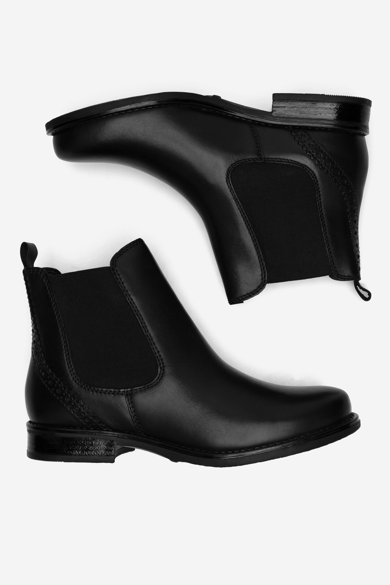 Kotníková obuv ČERNÁ