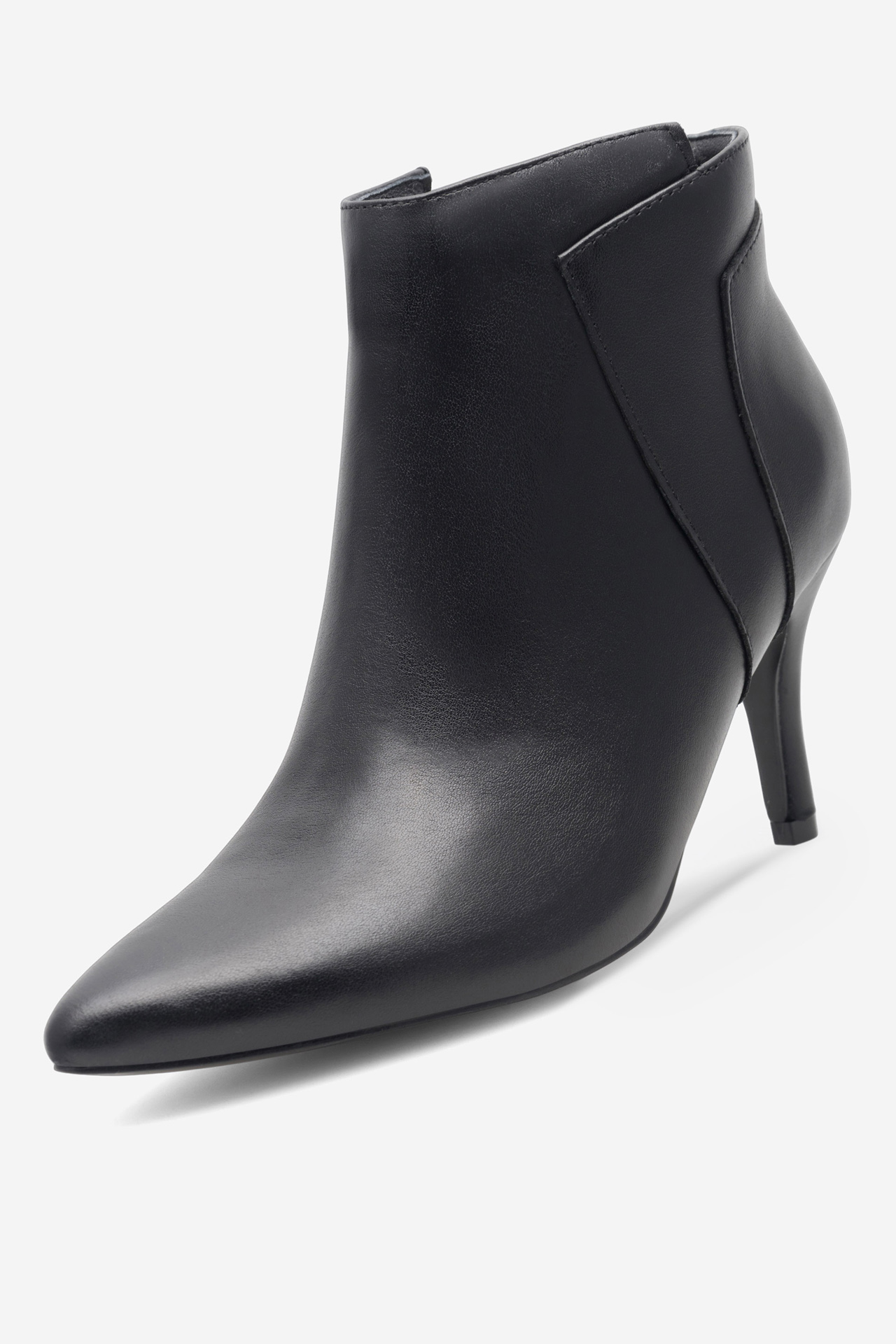 Kotníková obuv ČERNÁ