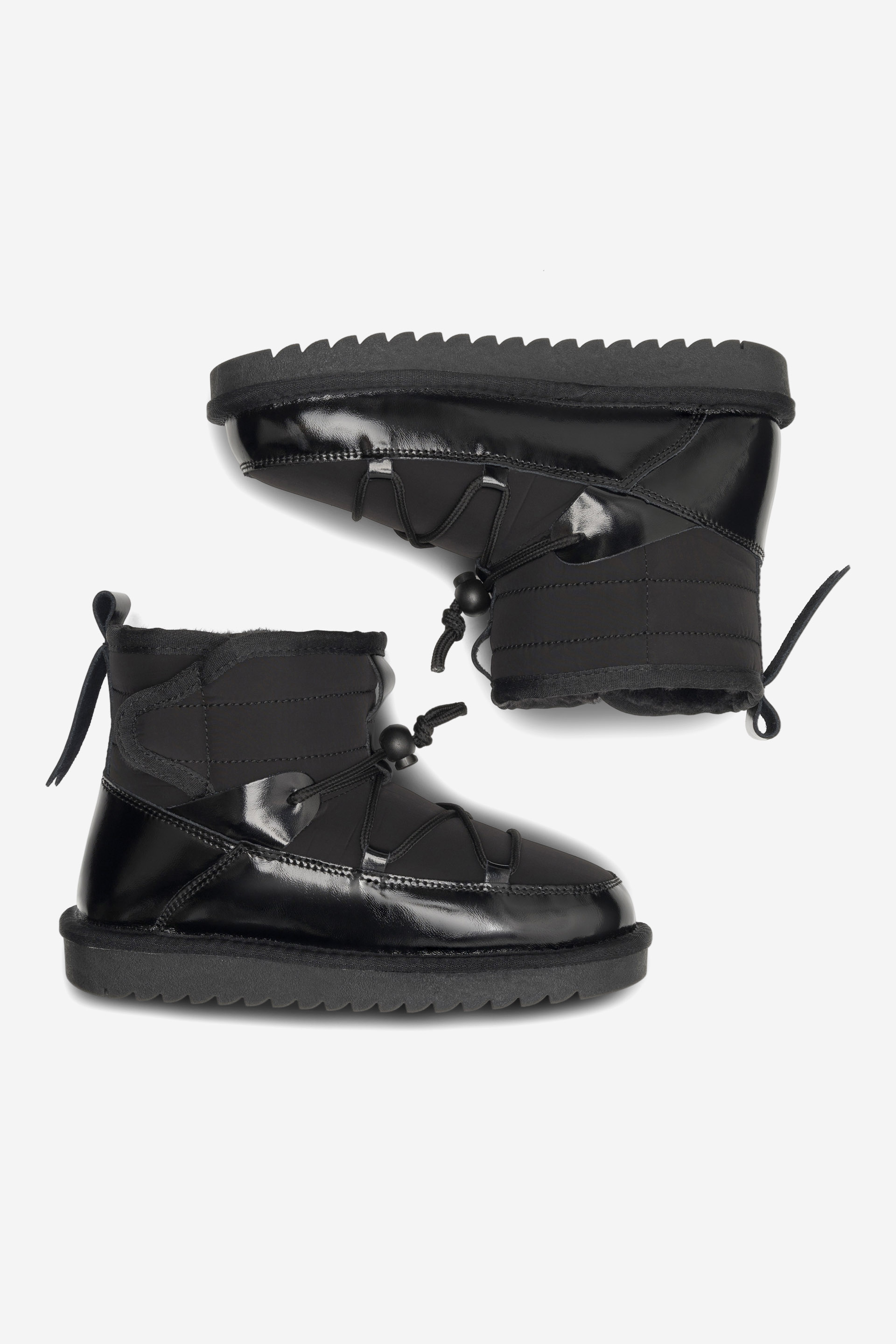 Škornji za sneg Črna