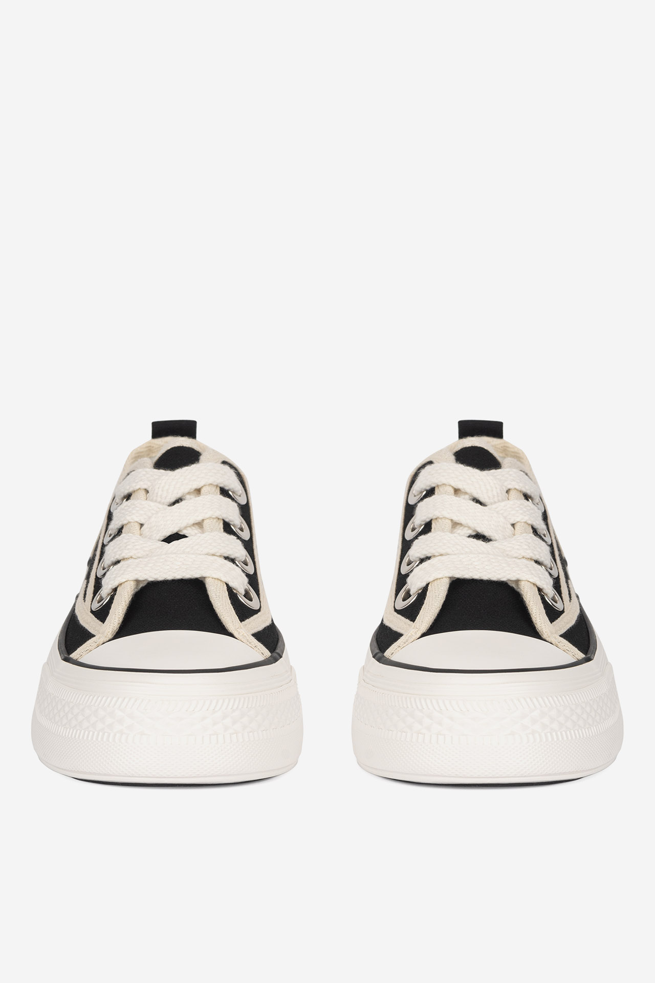 Platnene superge Črna