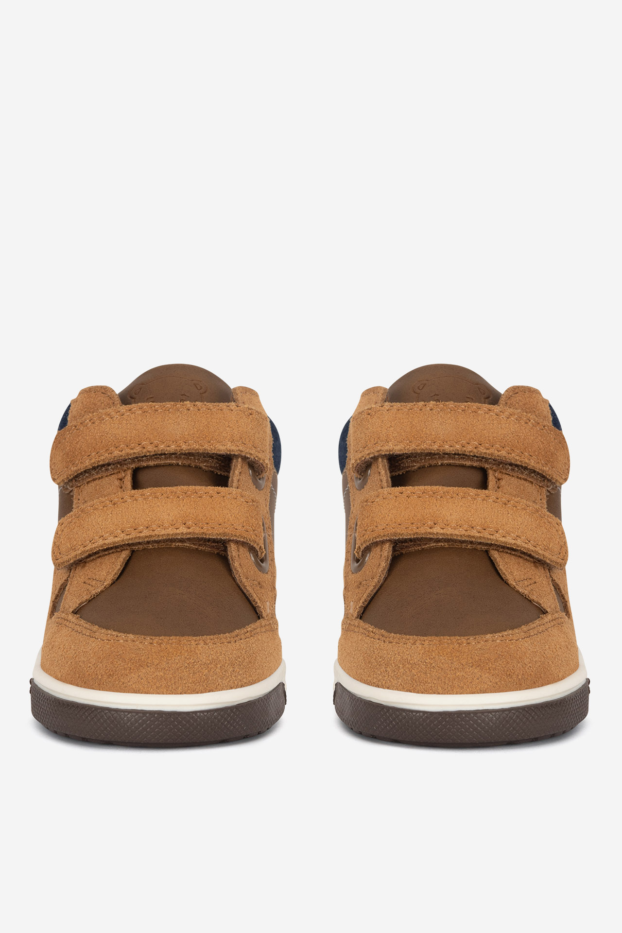 Šněrovací vyšší obuv HNĚDÁ