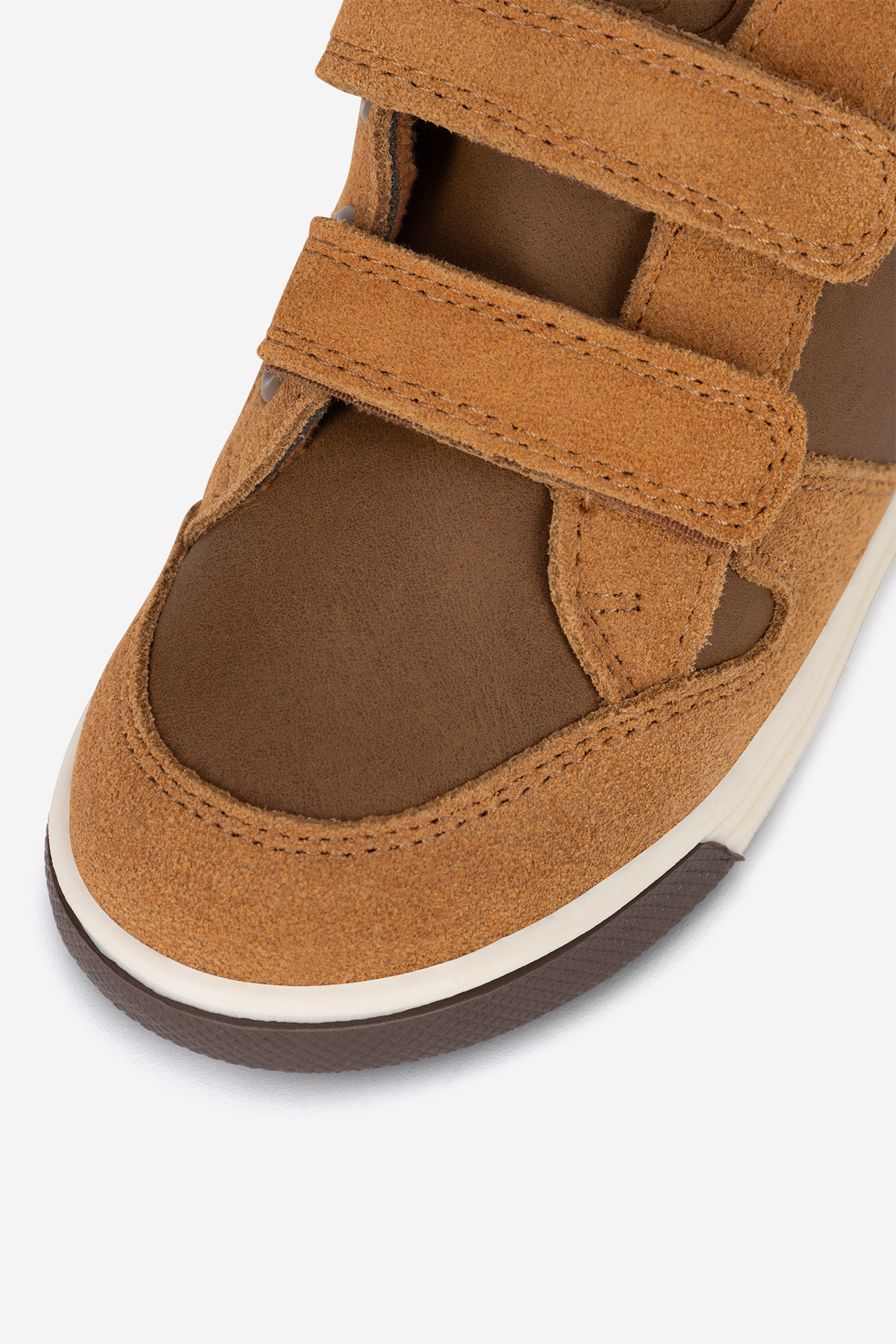 Šněrovací vyšší obuv HNĚDÁ