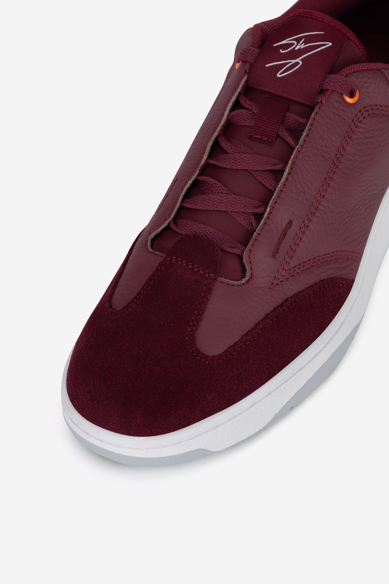 Sportovní obuv BORDÓ