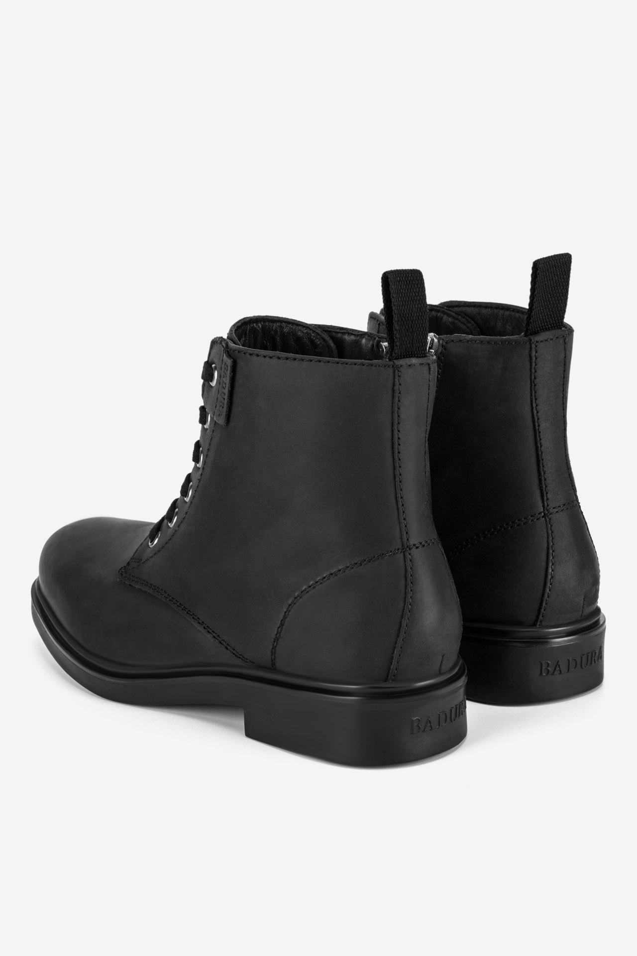 Šněrovací vyšší obuv ČERNÁ