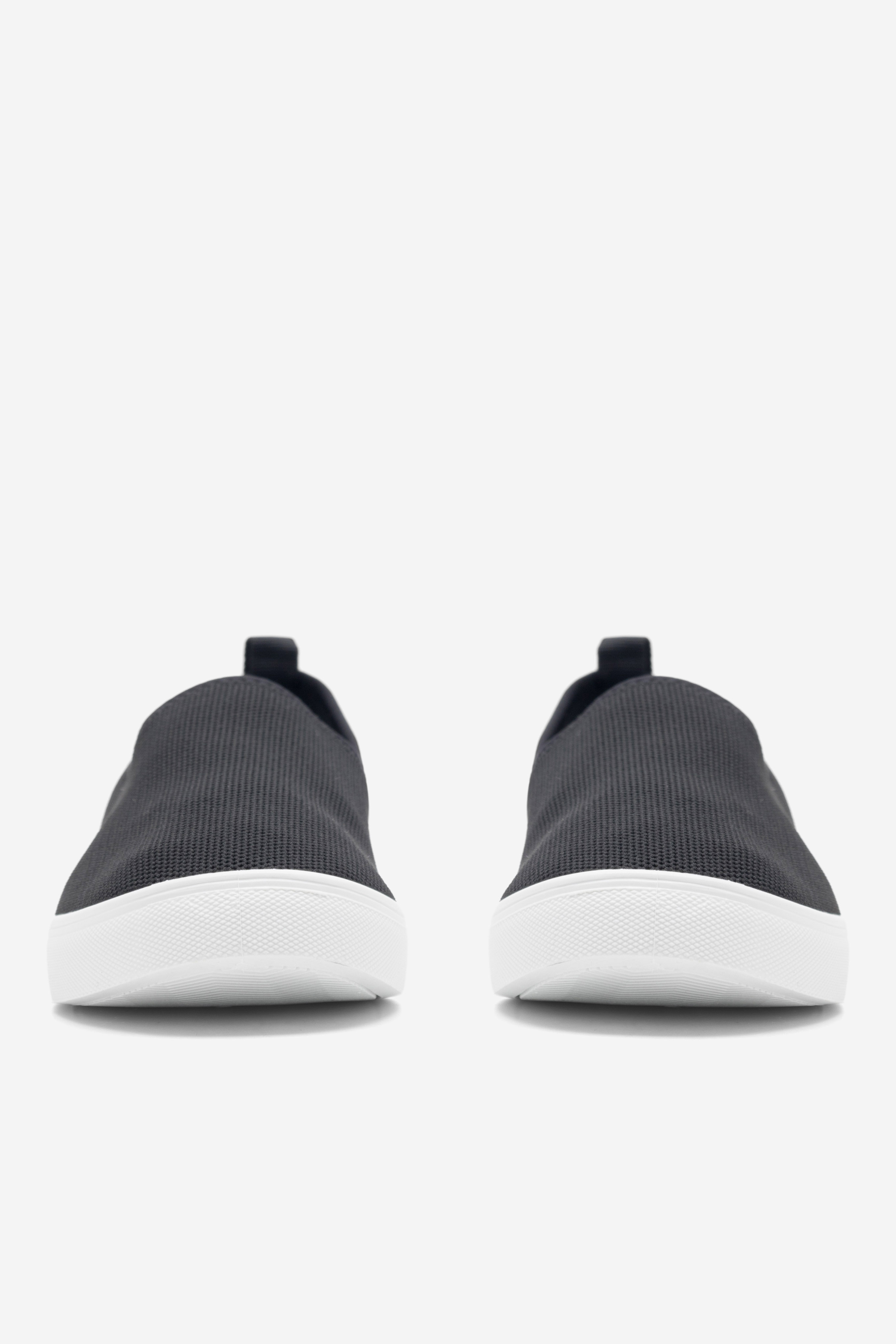 Plátěná obuv ČERNÁ