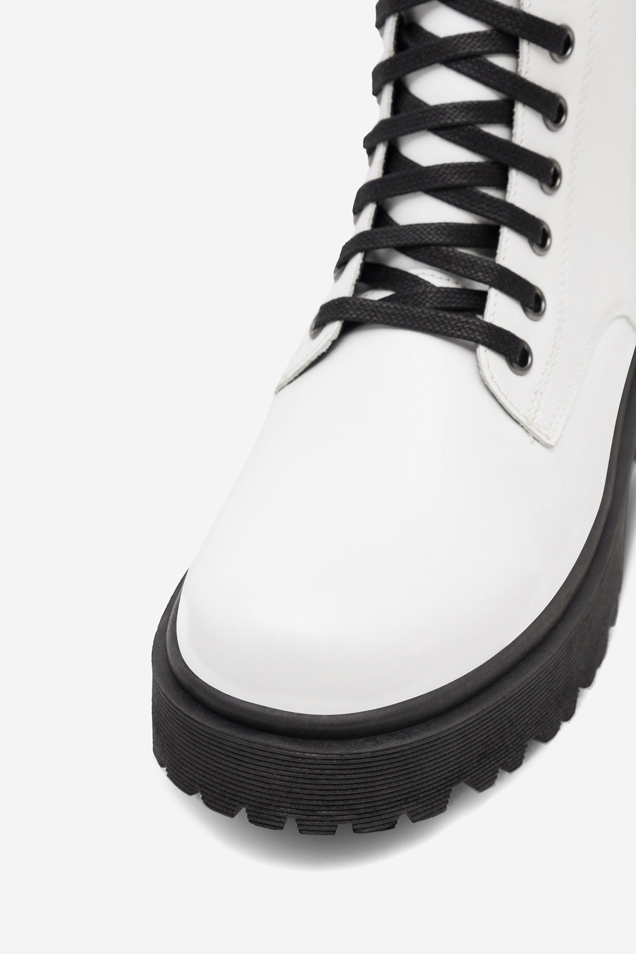 Šněrovací vyšší obuv BÍLÁ