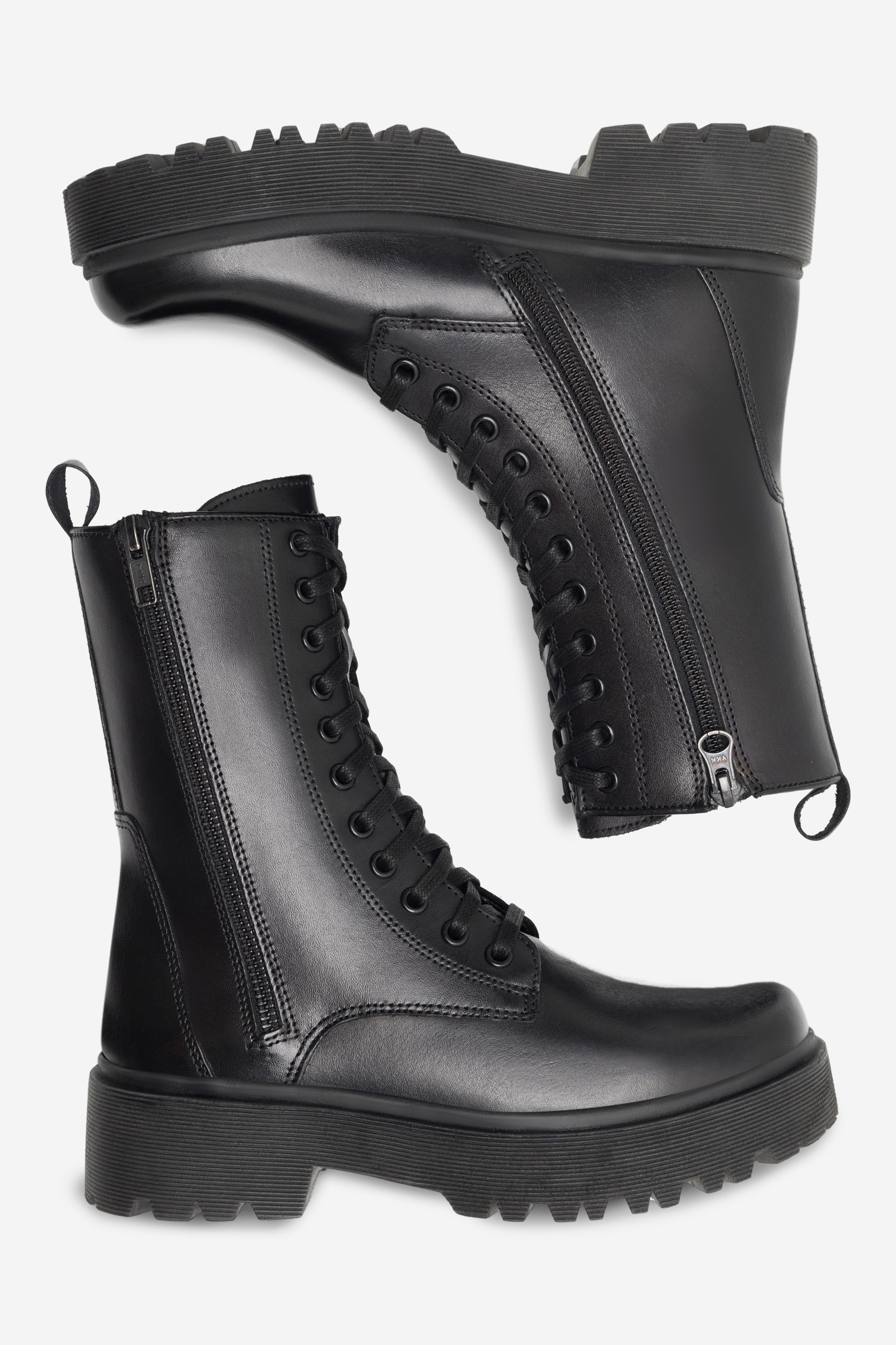 Šněrovací vyšší obuv ČERNÁ