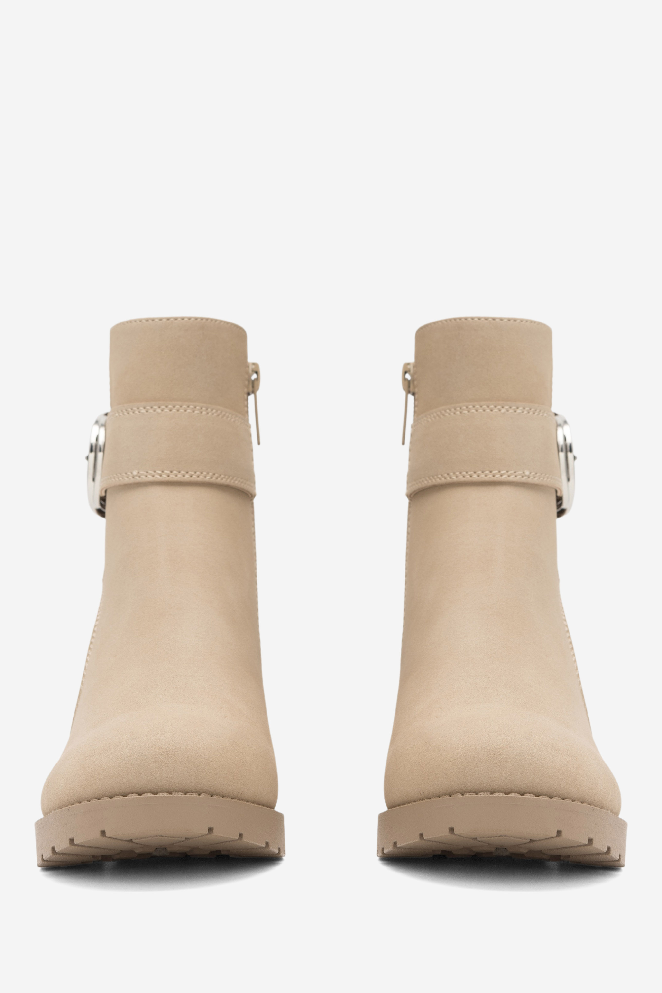 Kotníková obuv BÉŽOVÁ