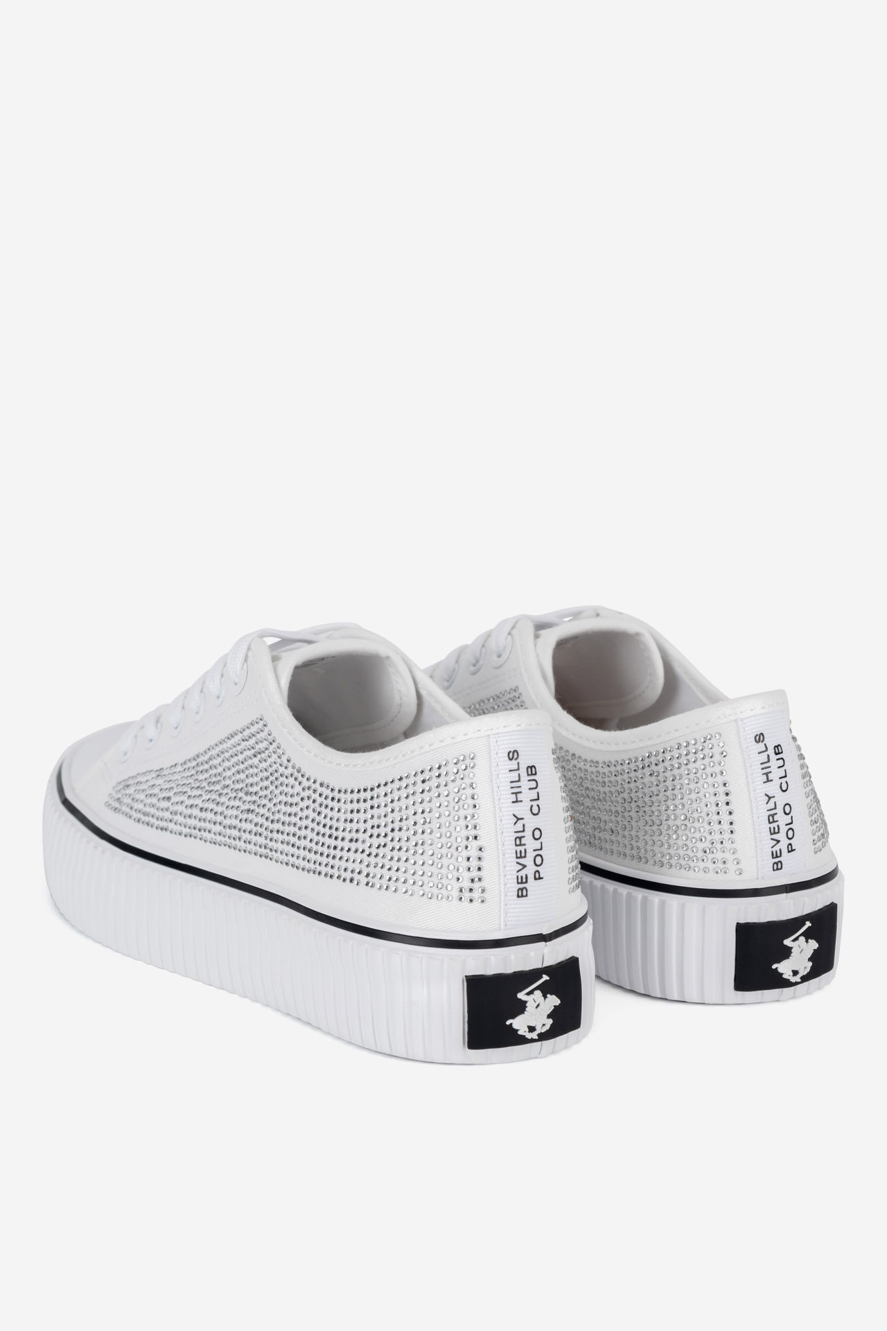 Platnene superge Bela