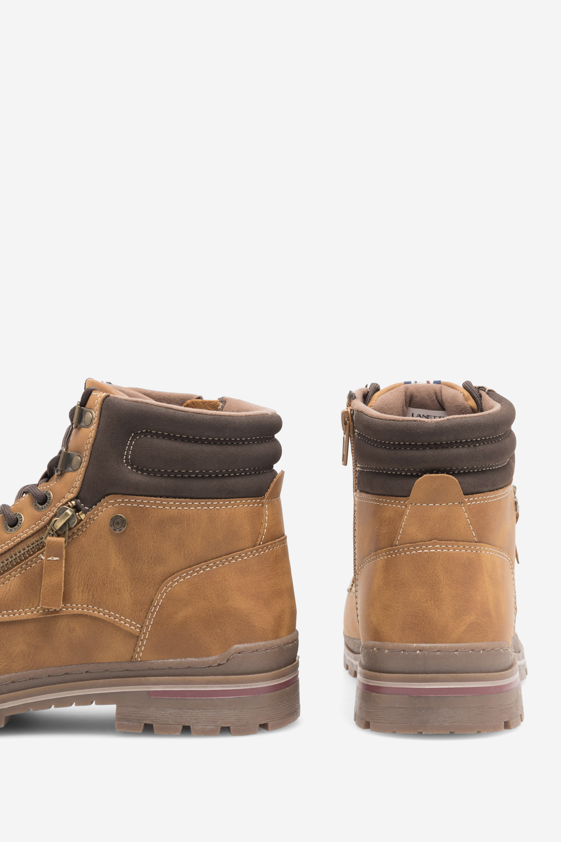 Šněrovací vyšší obuv SVĚTLE HNĚDÁ