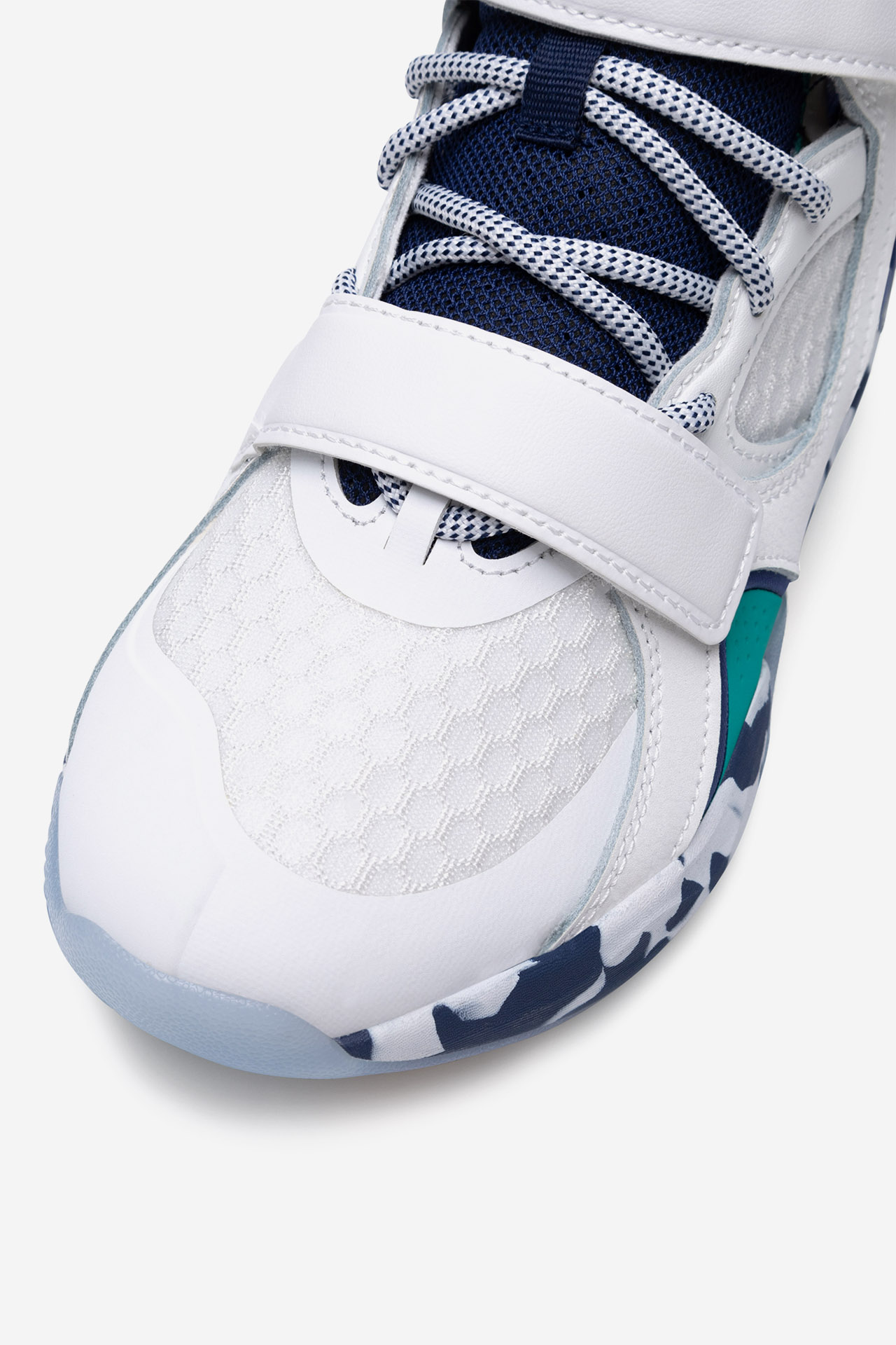 Športna obutev Bela