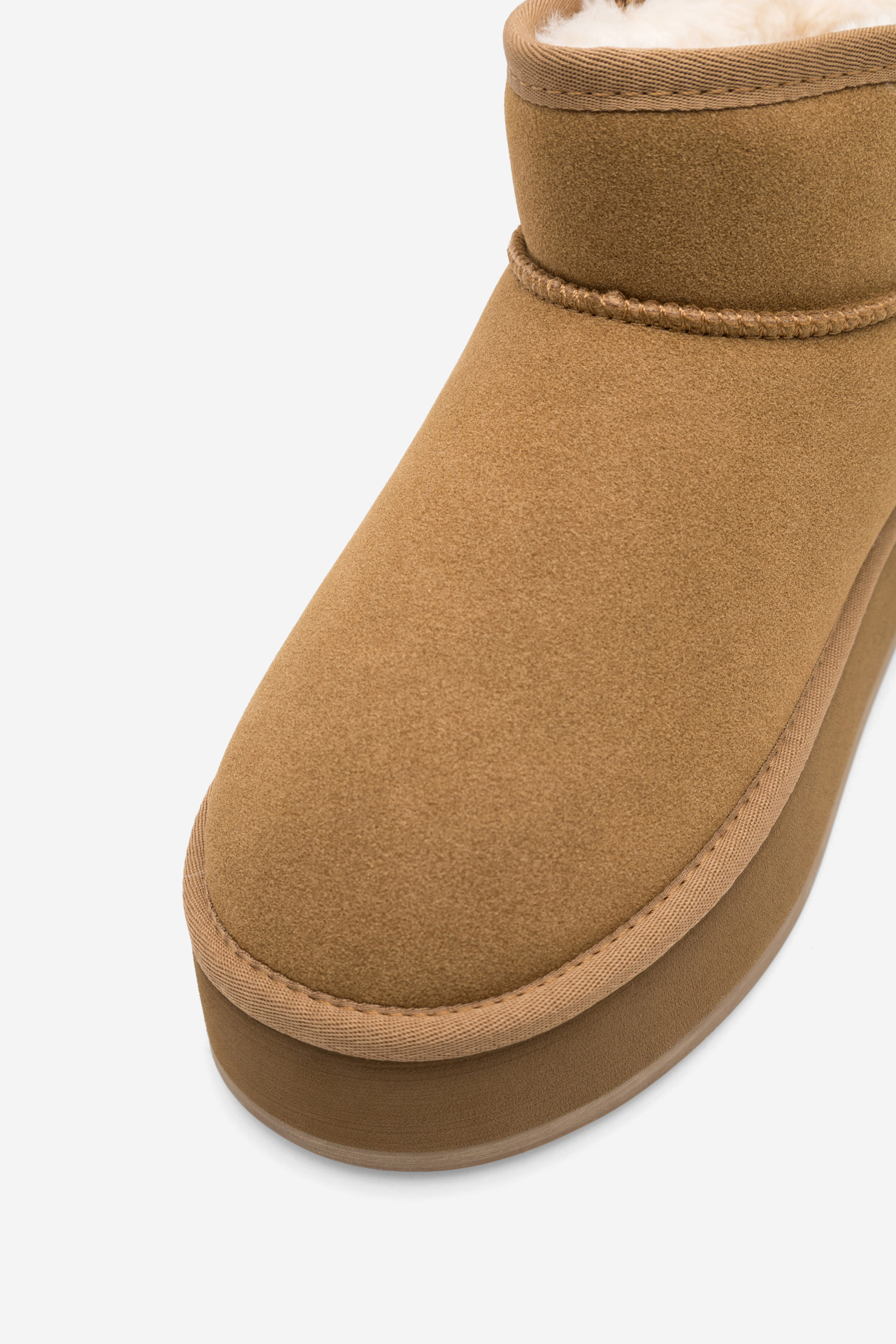 Kotníková obuv CAMEL