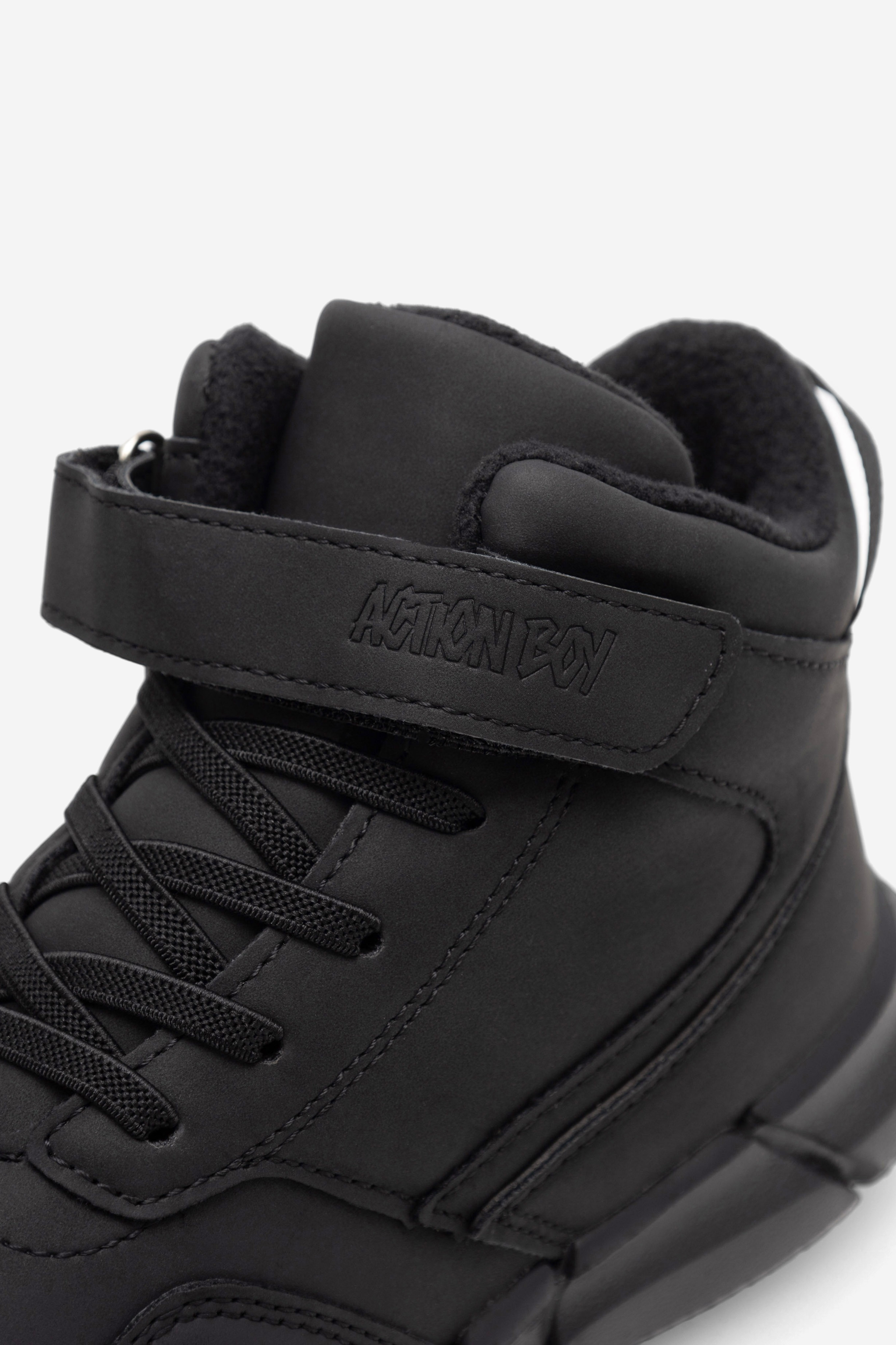 Gležnjarji z vezalkami Črna